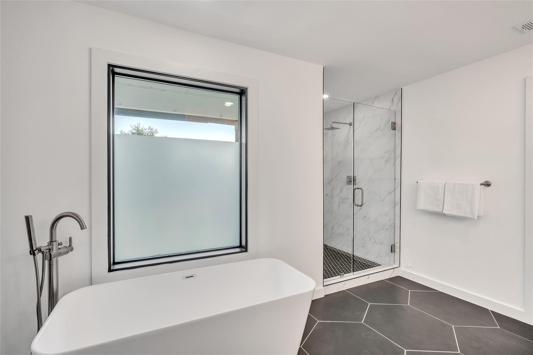 2100 Apricot Glen DR