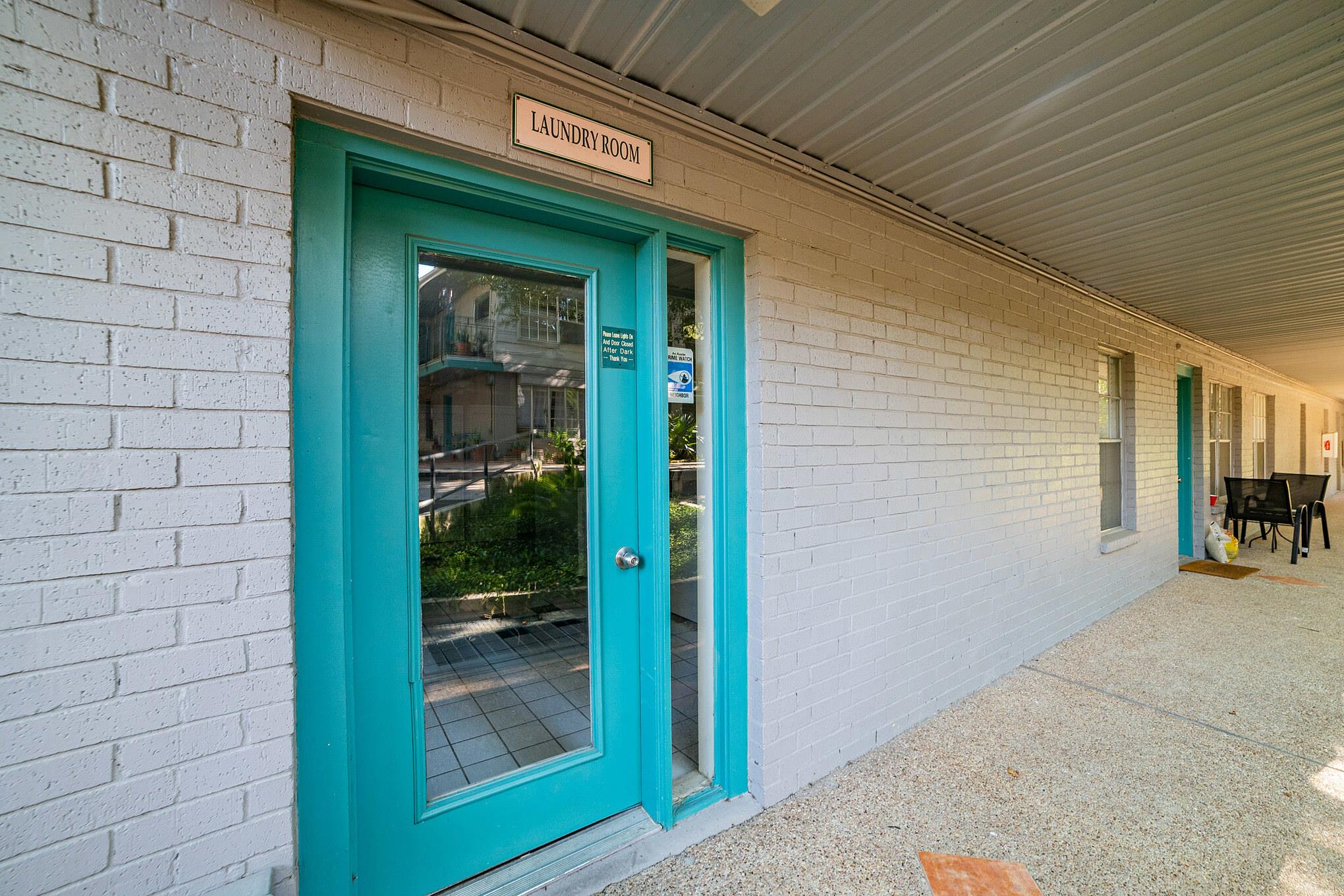 300 Crockett ST # 111