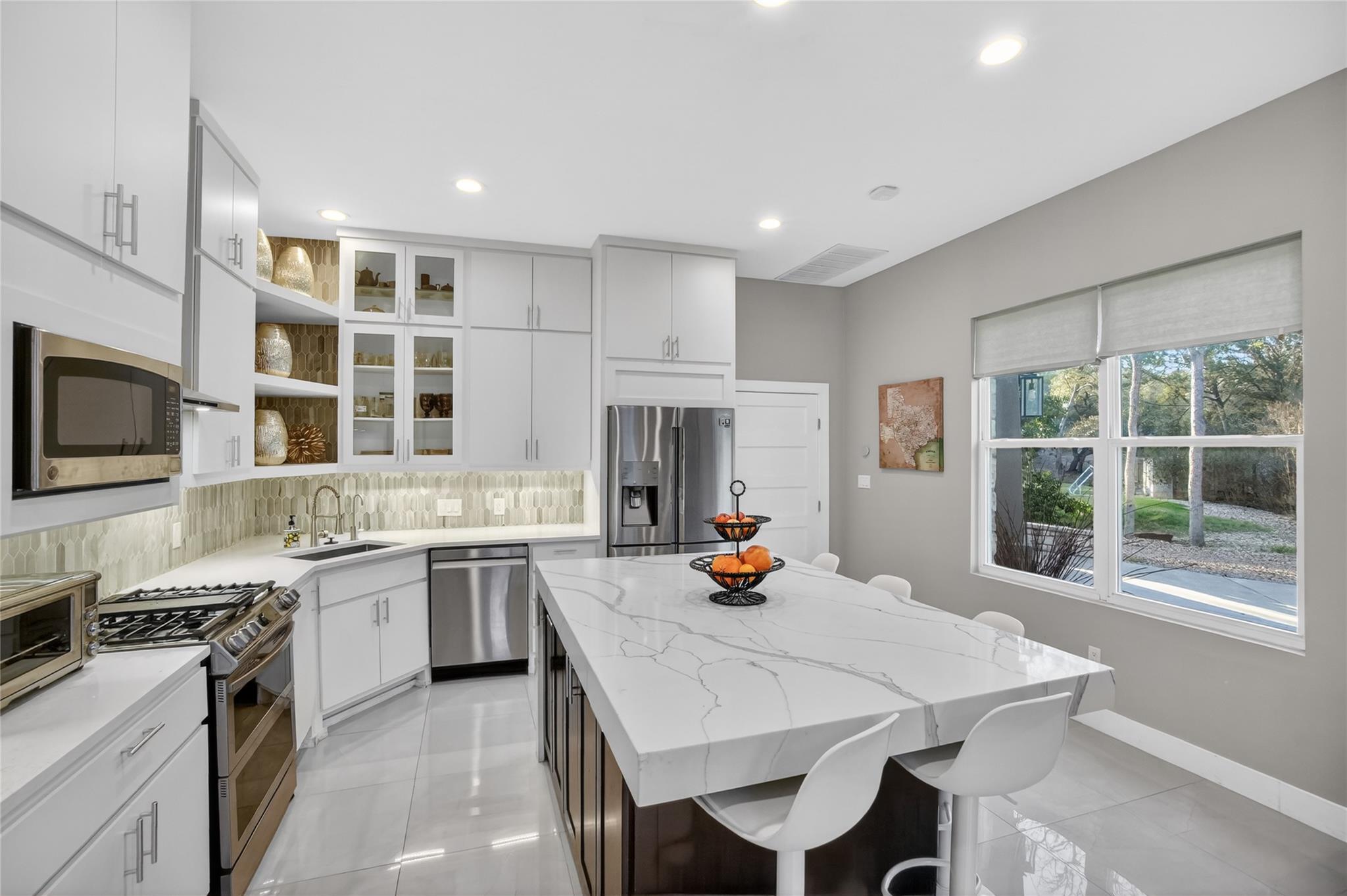 3627 Stoneridge RD # 1