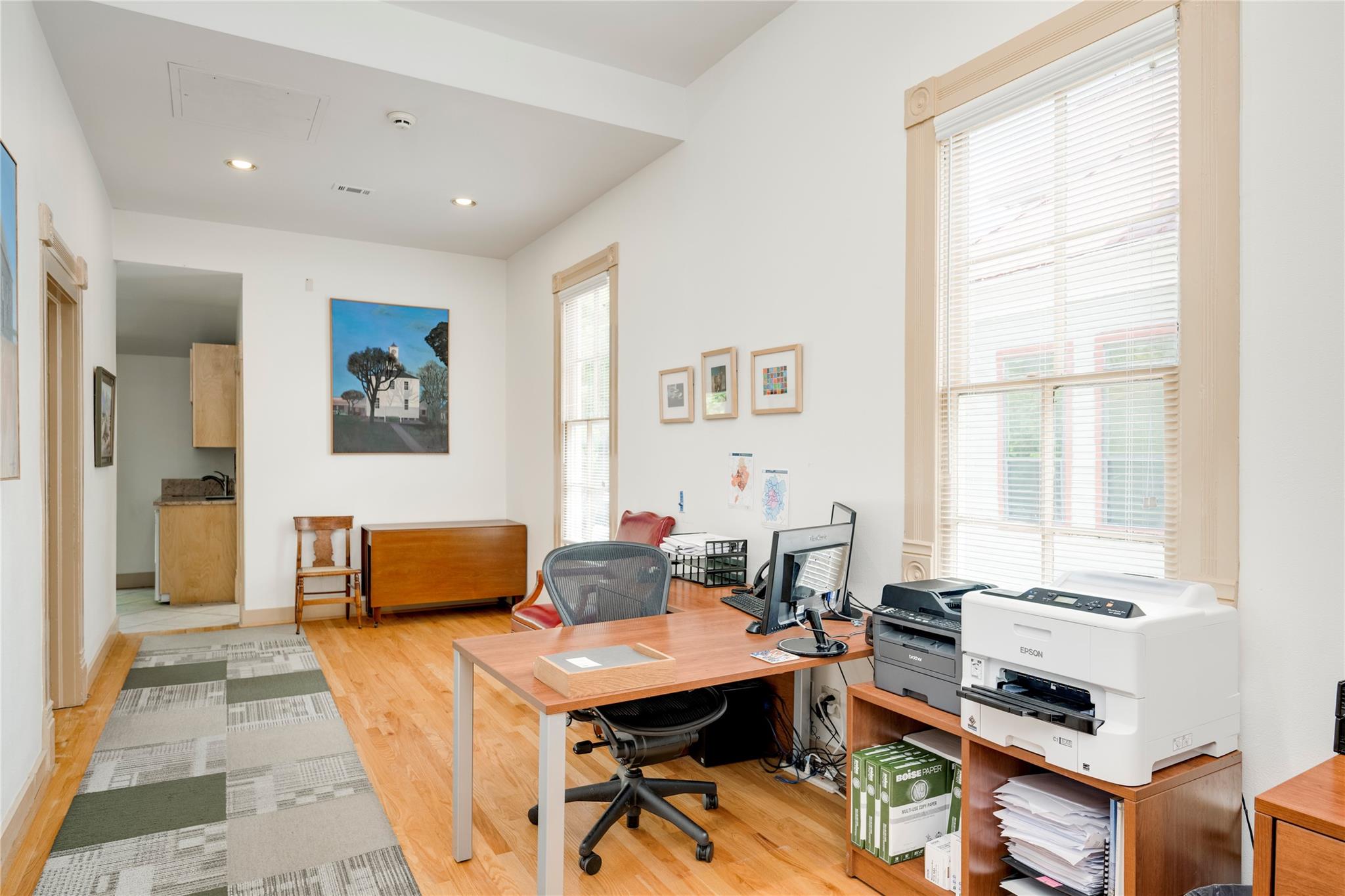 1102 West Ave # 100