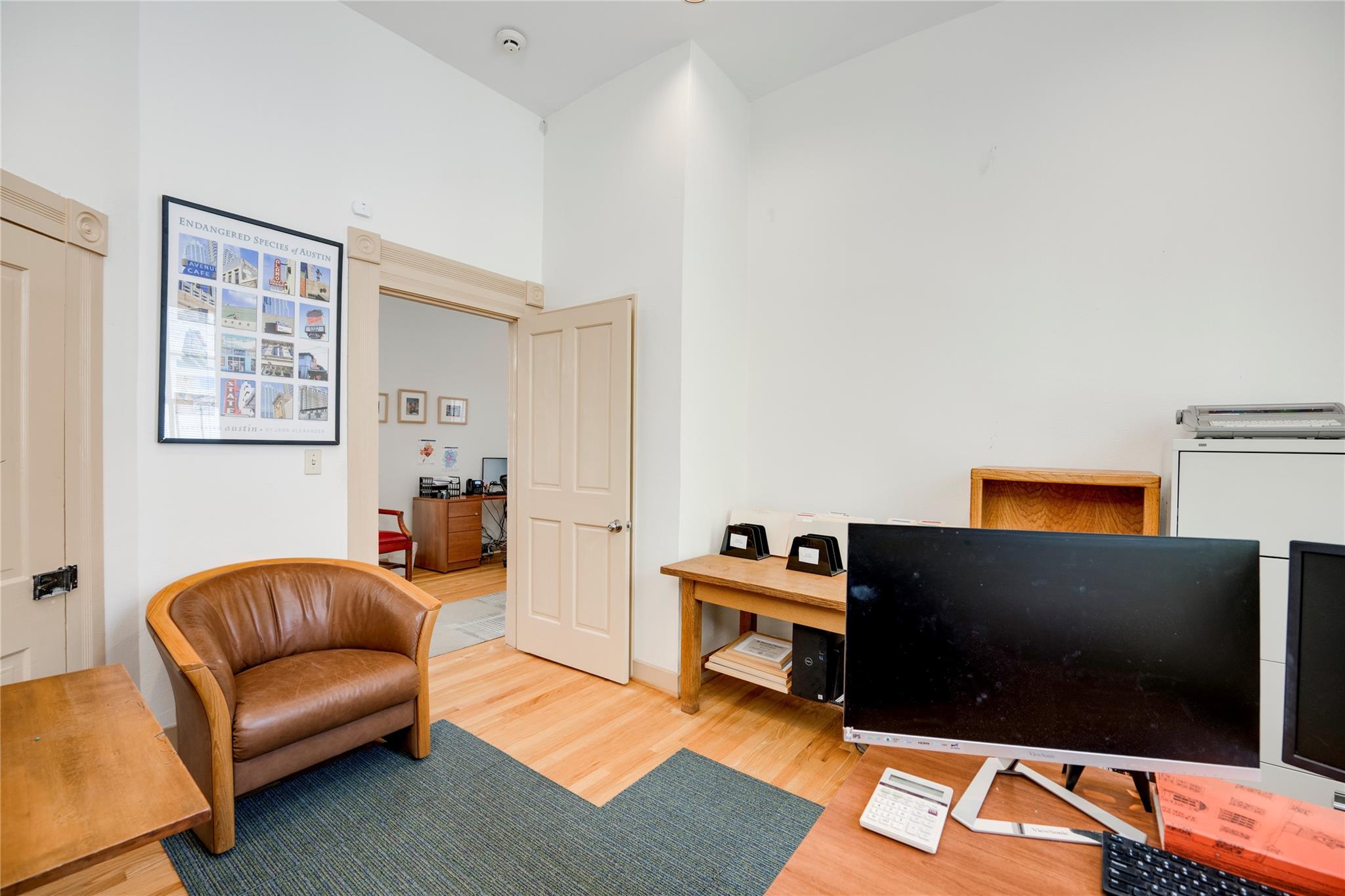 1102 West Ave # 100