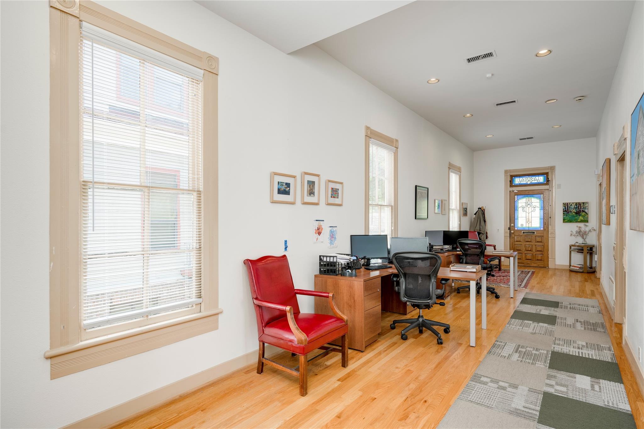 1102 West Ave # 100