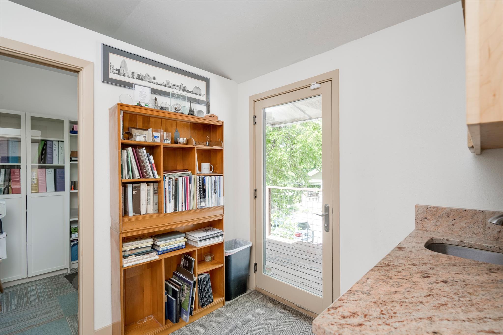 1102 West Ave # 100