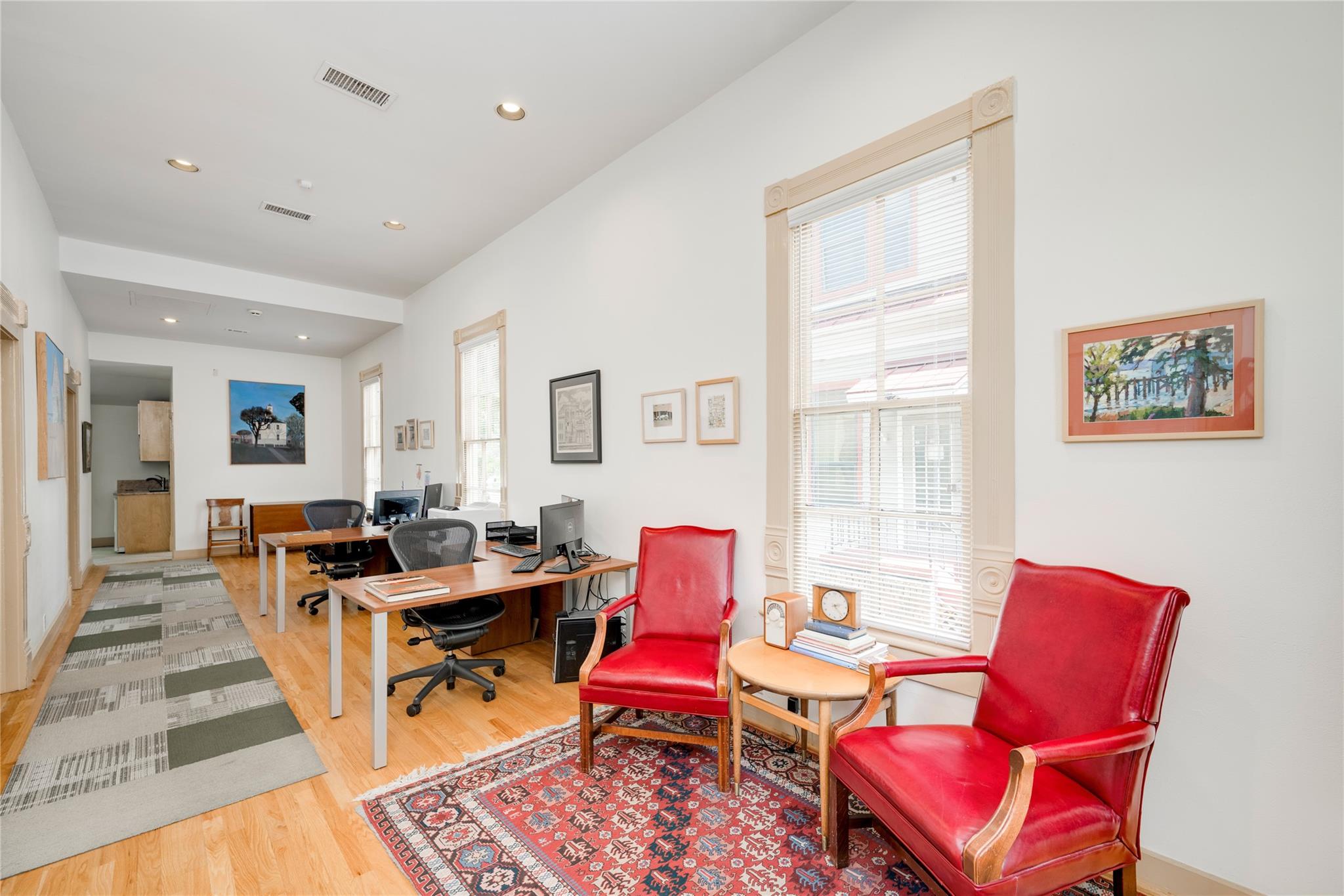 1102 West Ave # 100