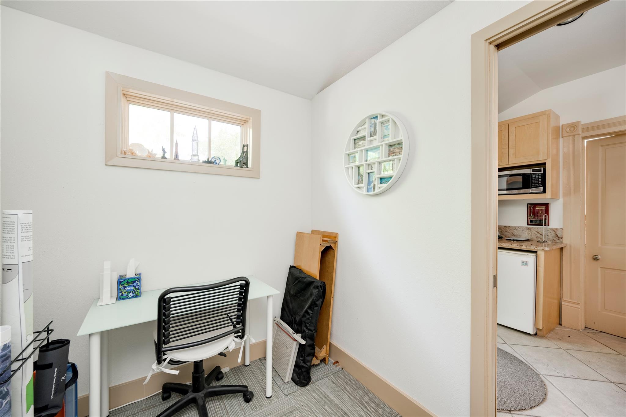 1102 West Ave # 100