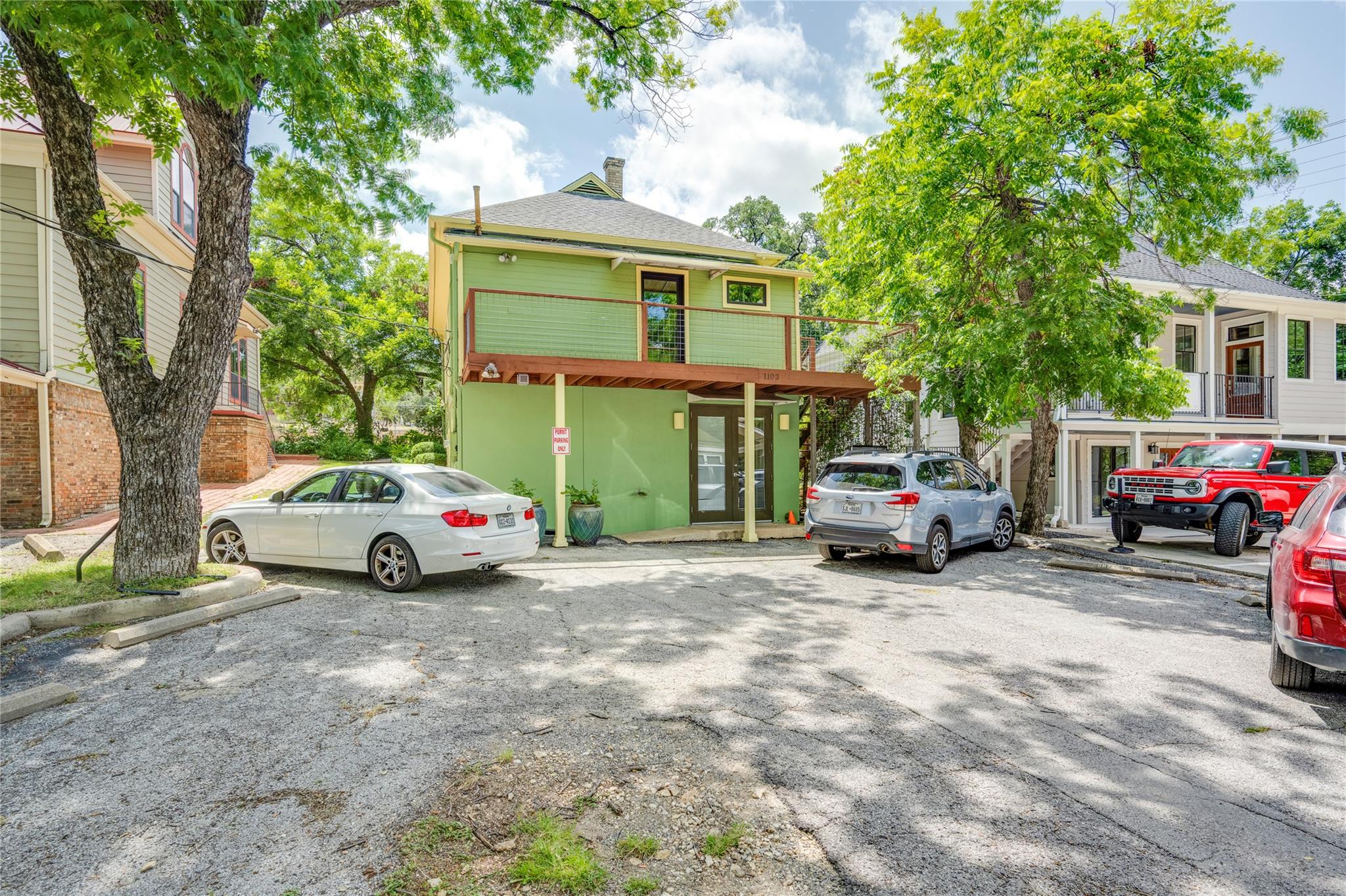 1102 West Ave # 100