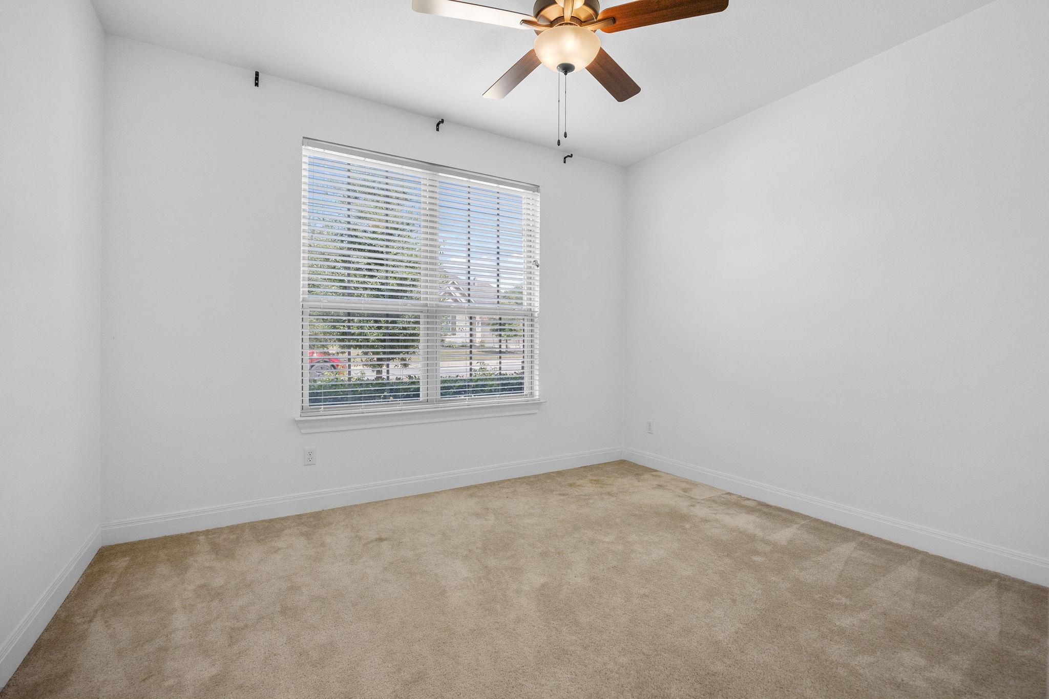 22212 Coyote Cave TRL