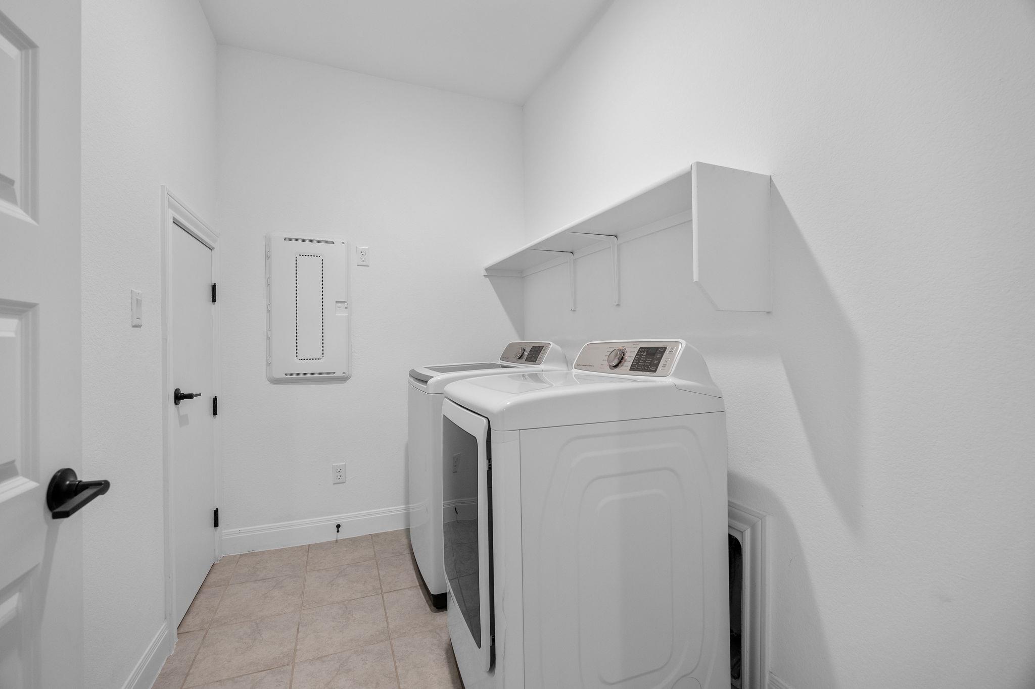 22212 Coyote Cave TRL