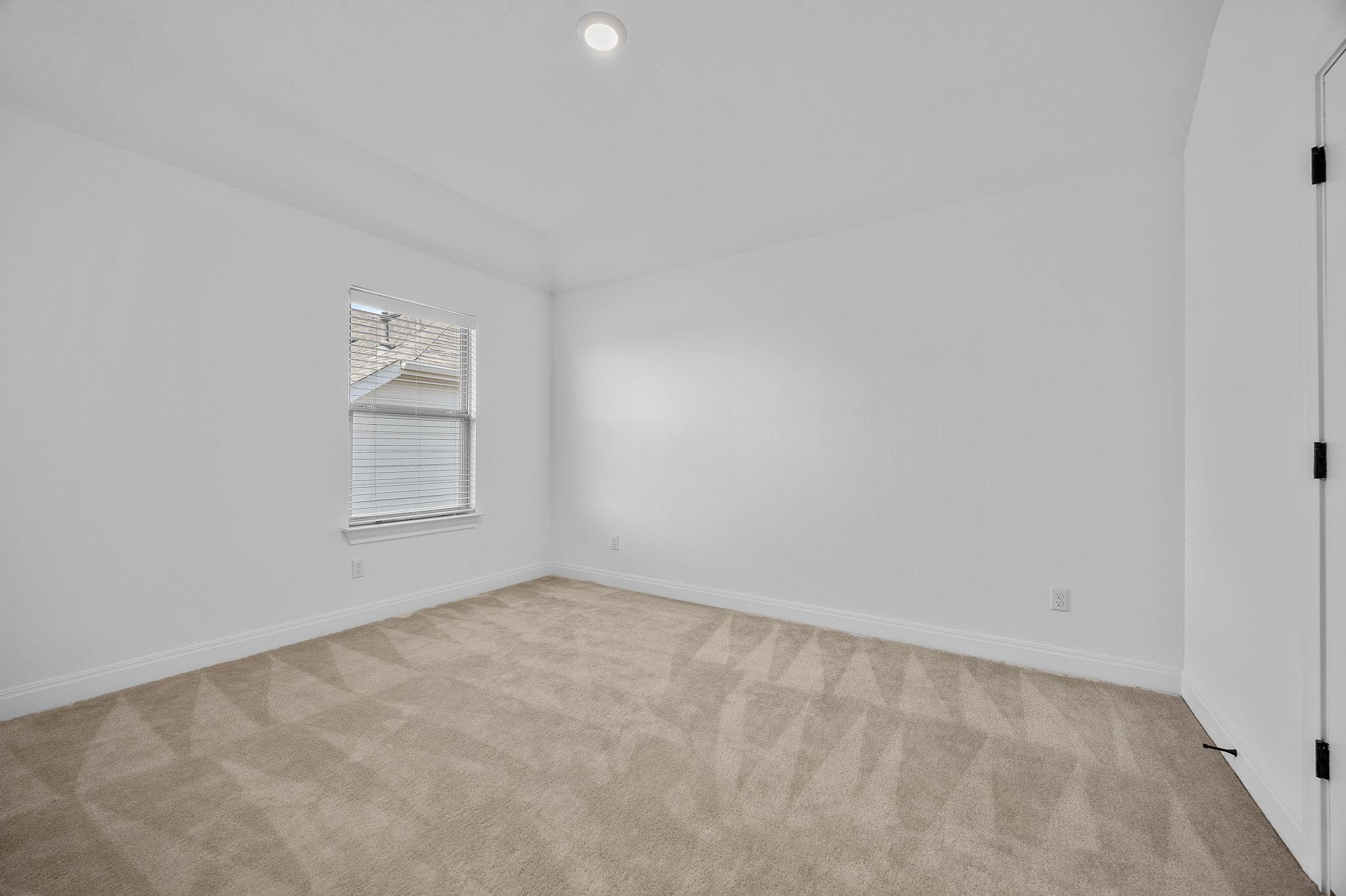 22212 Coyote Cave TRL