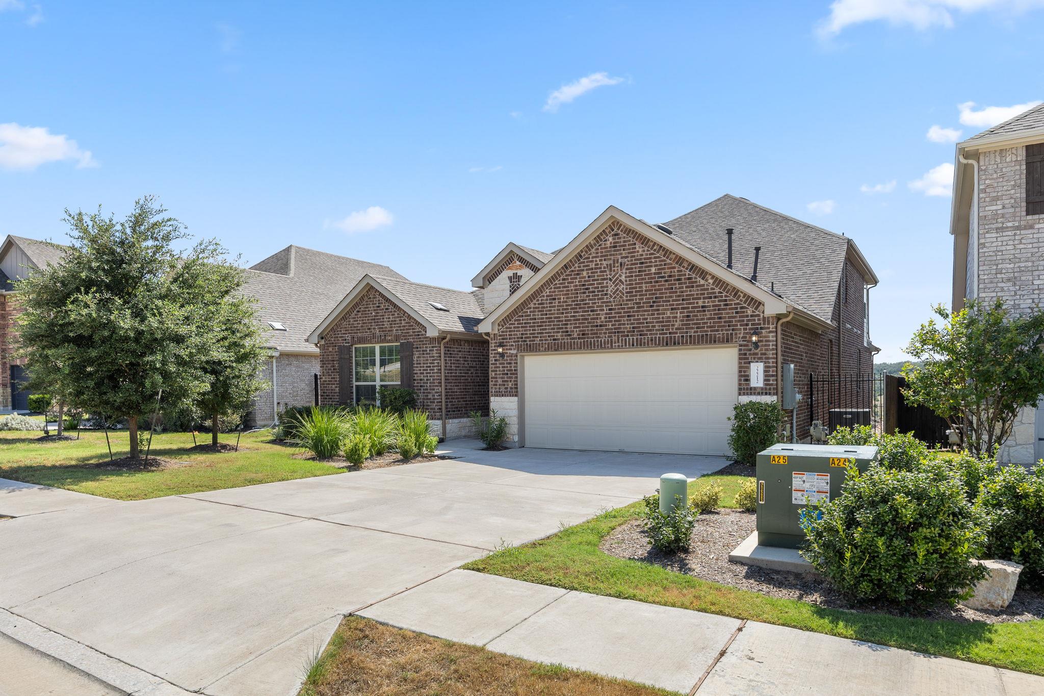 22212 Coyote Cave TRL