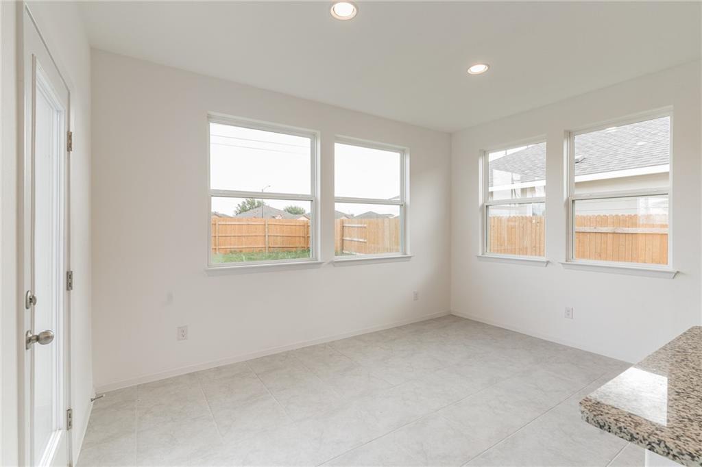233 Trailside LN