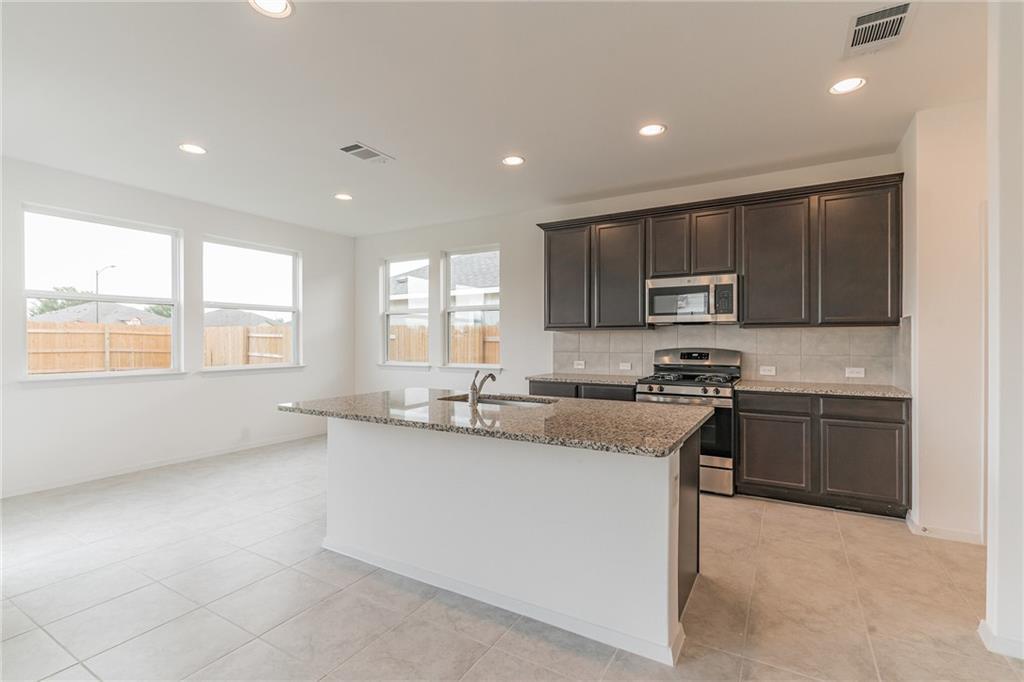 233 Trailside LN