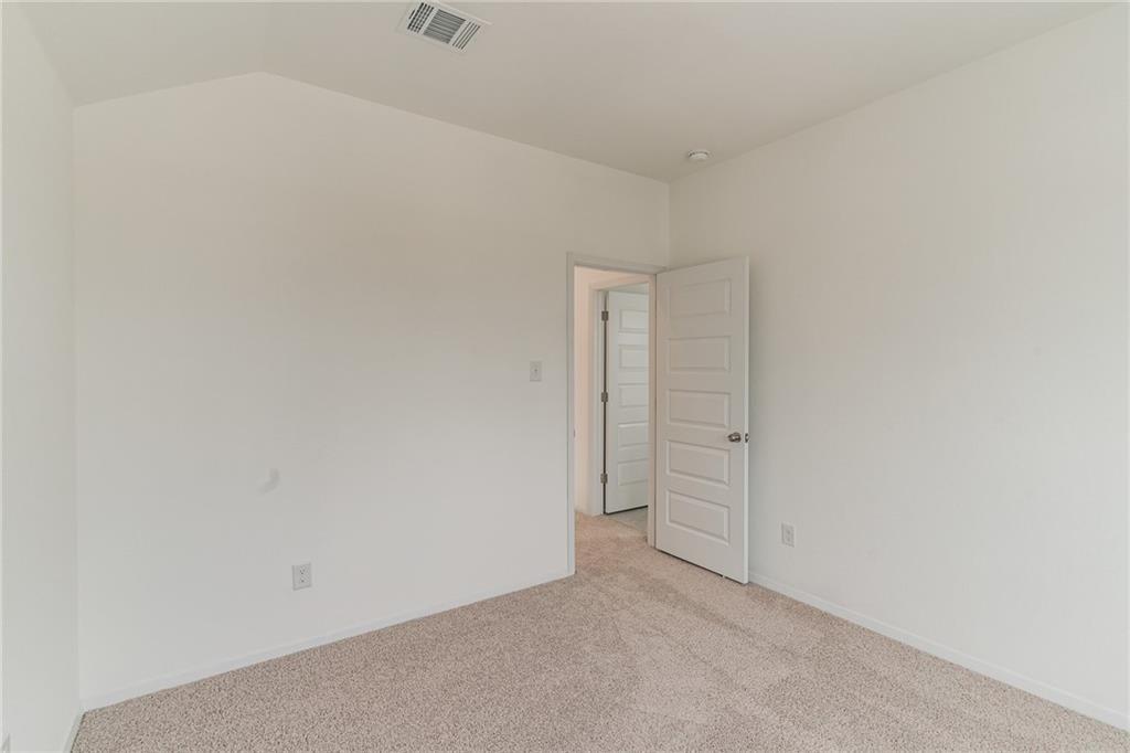 233 Trailside LN