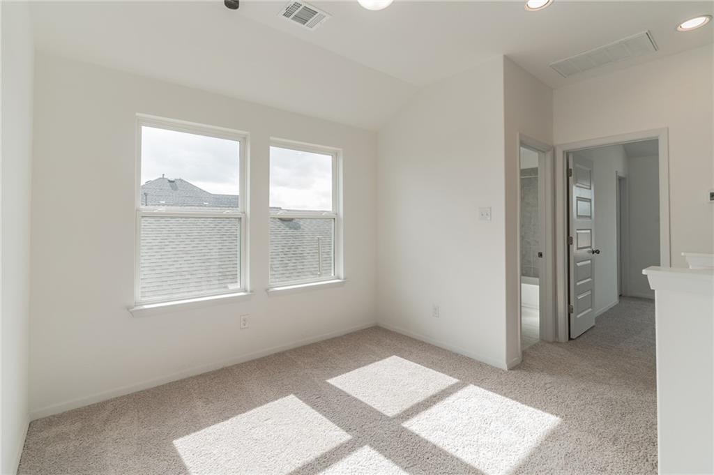 233 Trailside LN