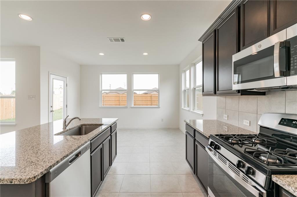 233 Trailside LN