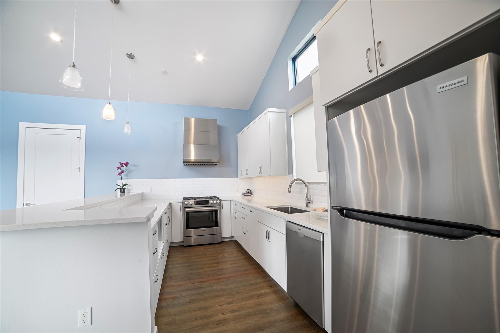 16925 Whispering Breeze DR