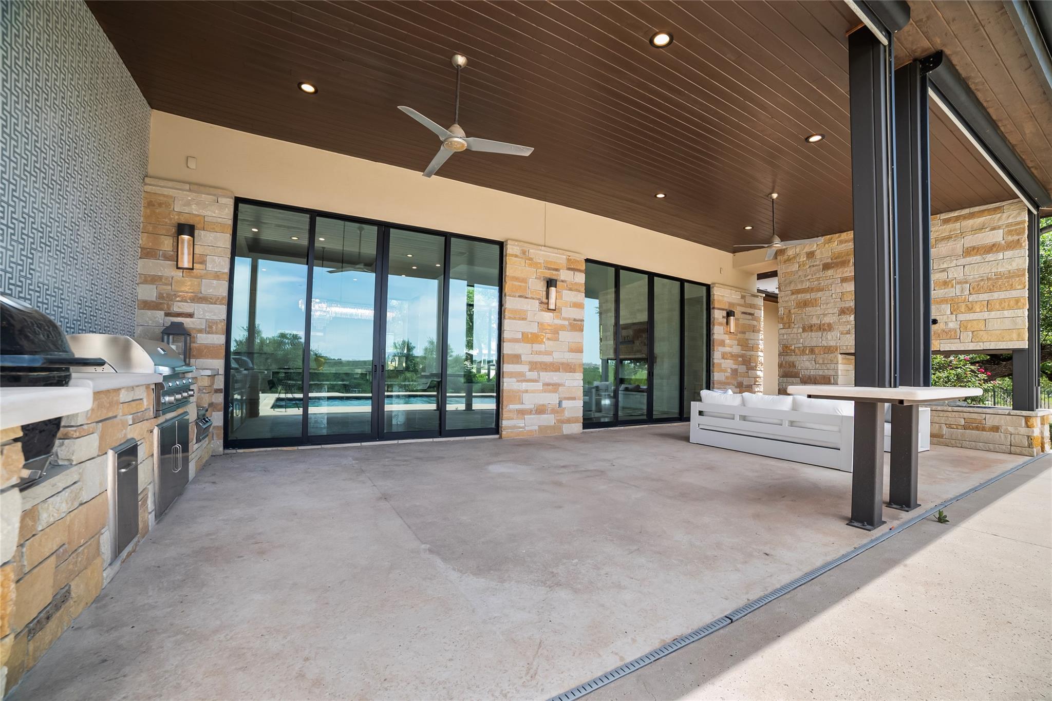 16925 Whispering Breeze DR