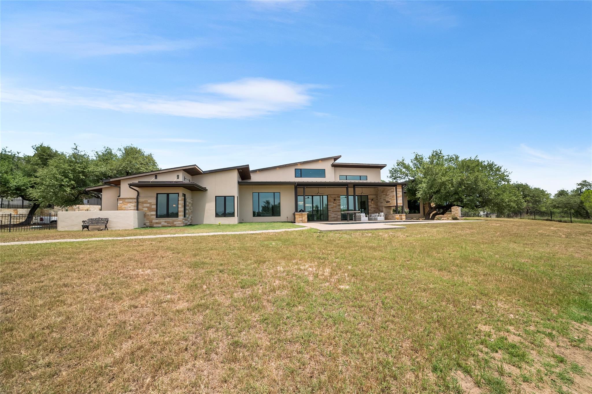 16925 Whispering Breeze DR