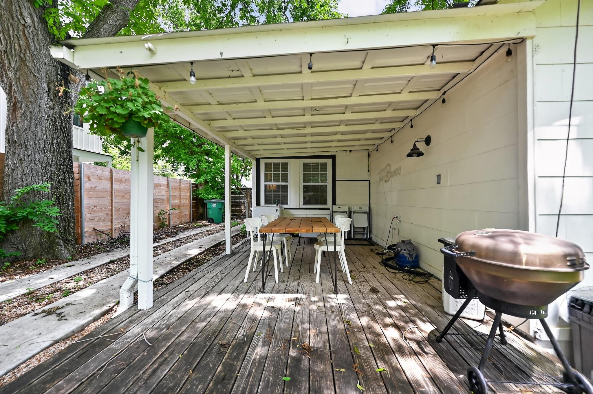 2705 Stacy LN