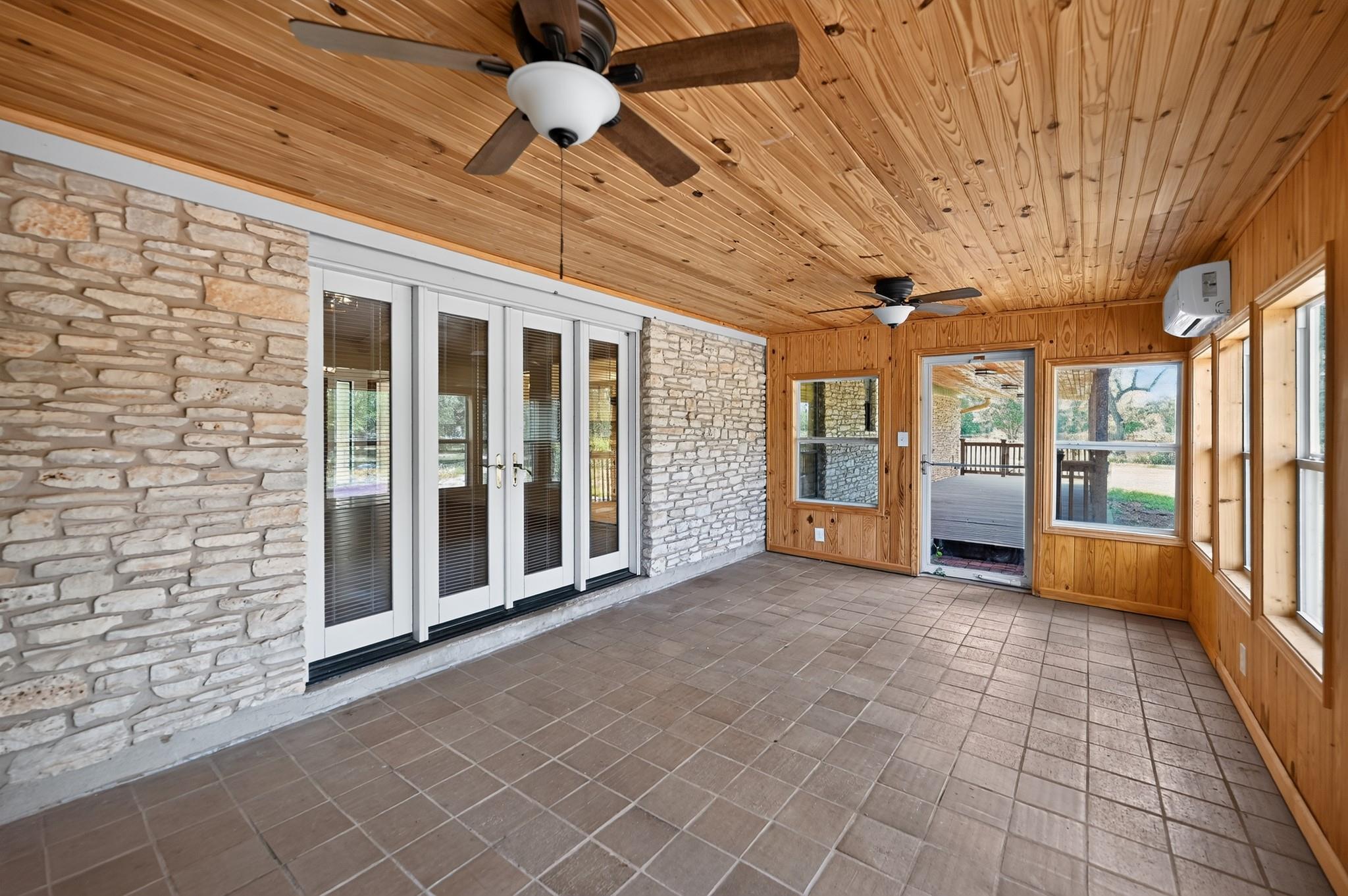 29 Country Oaks DR