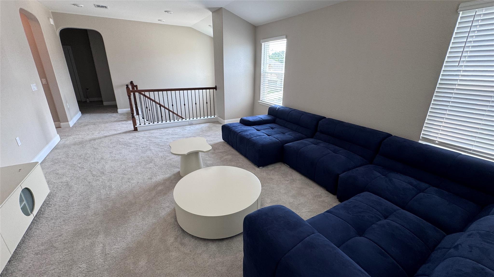 4600 Colmar DR