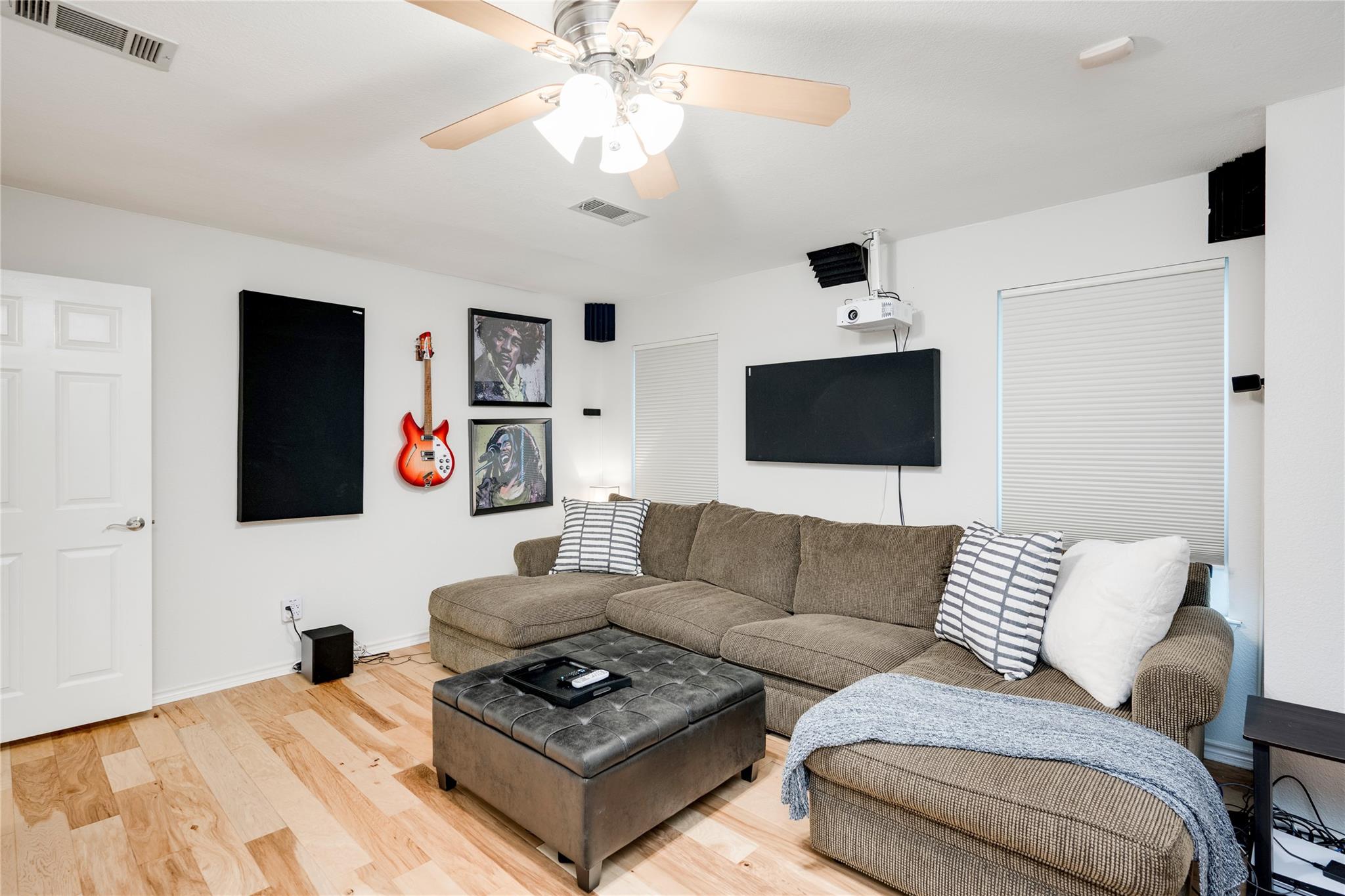 6621 Mesa HOLW