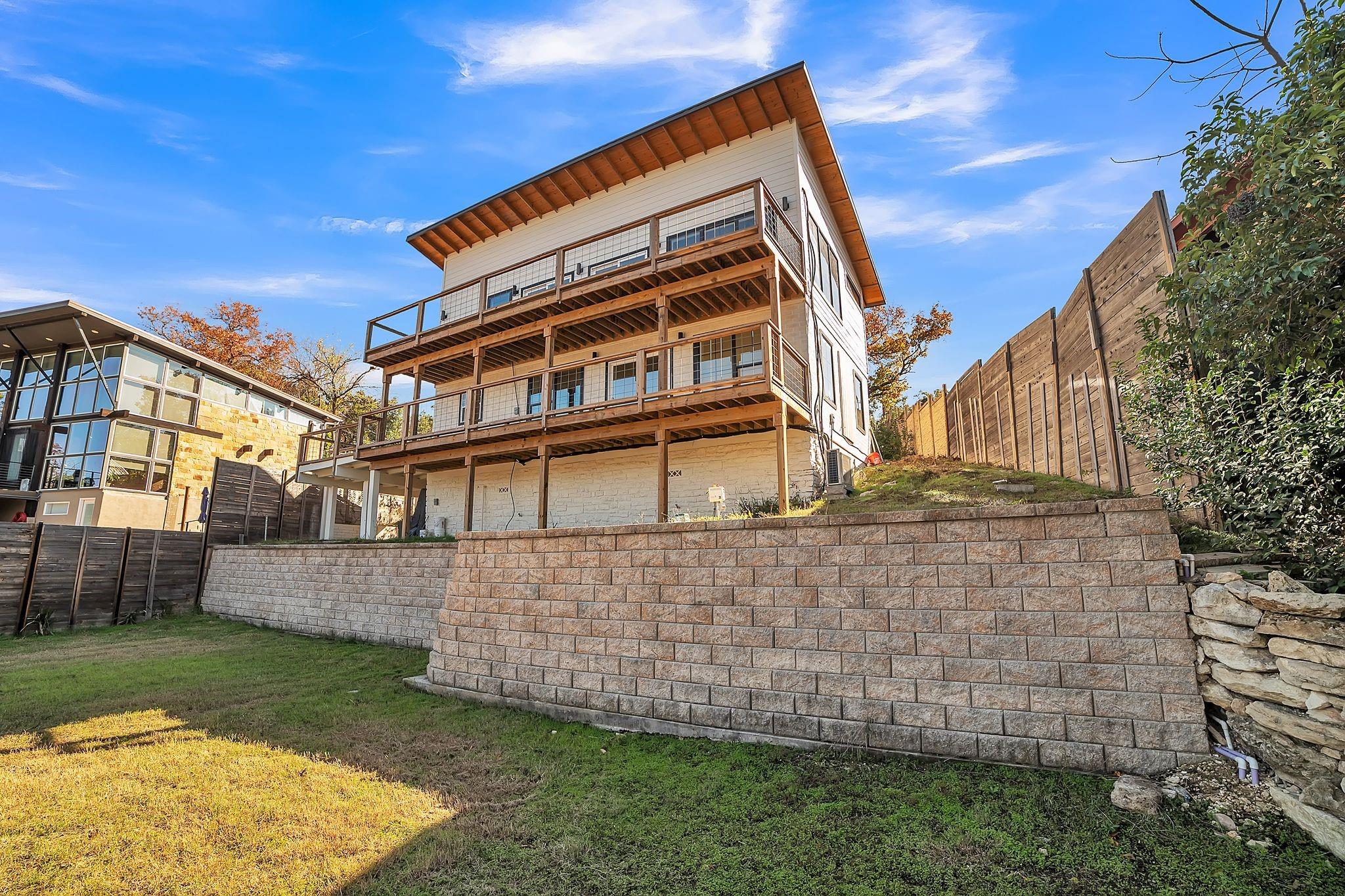 14953 Arrowhead DR