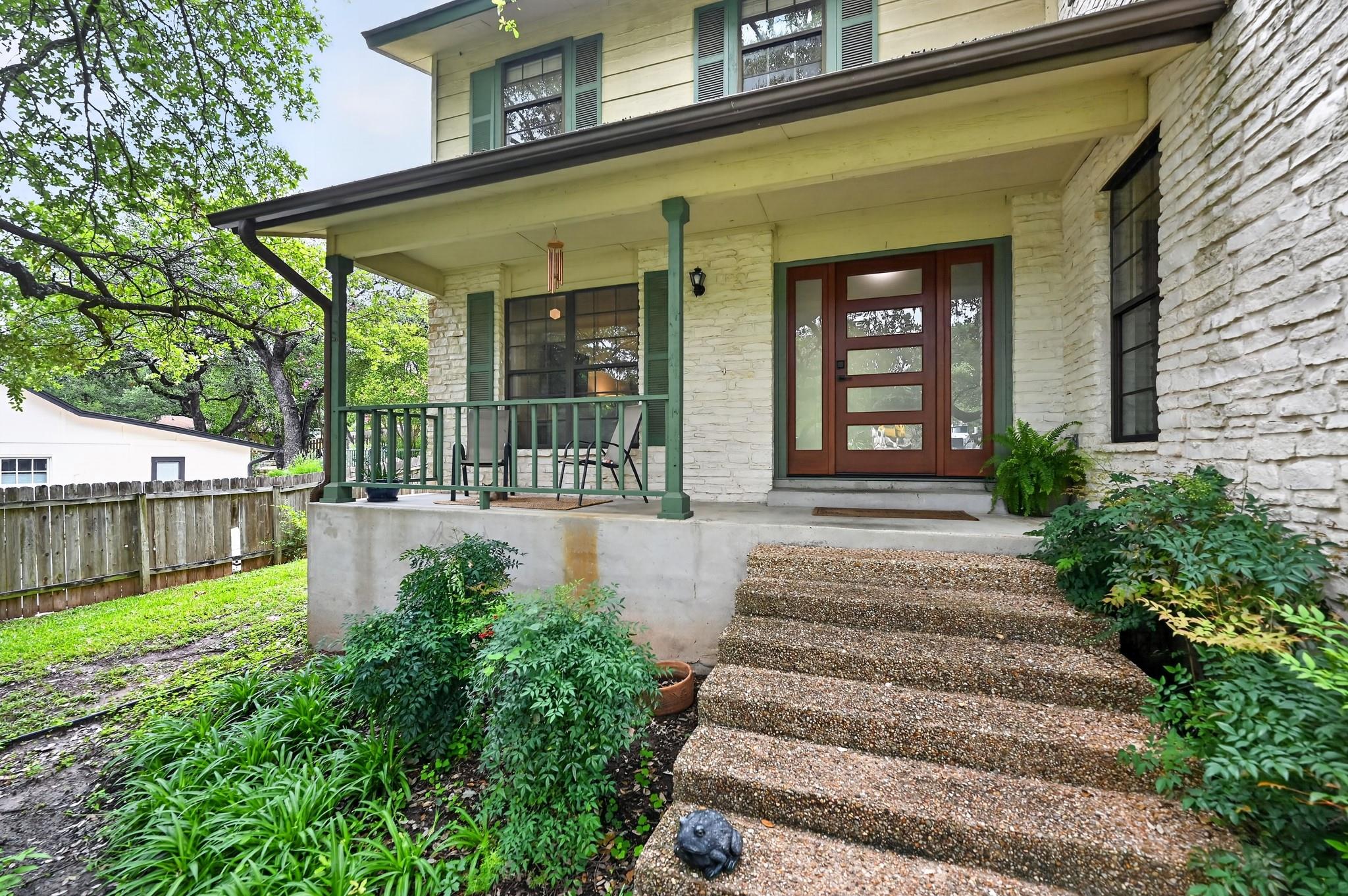 1903 Holly Hill DR
