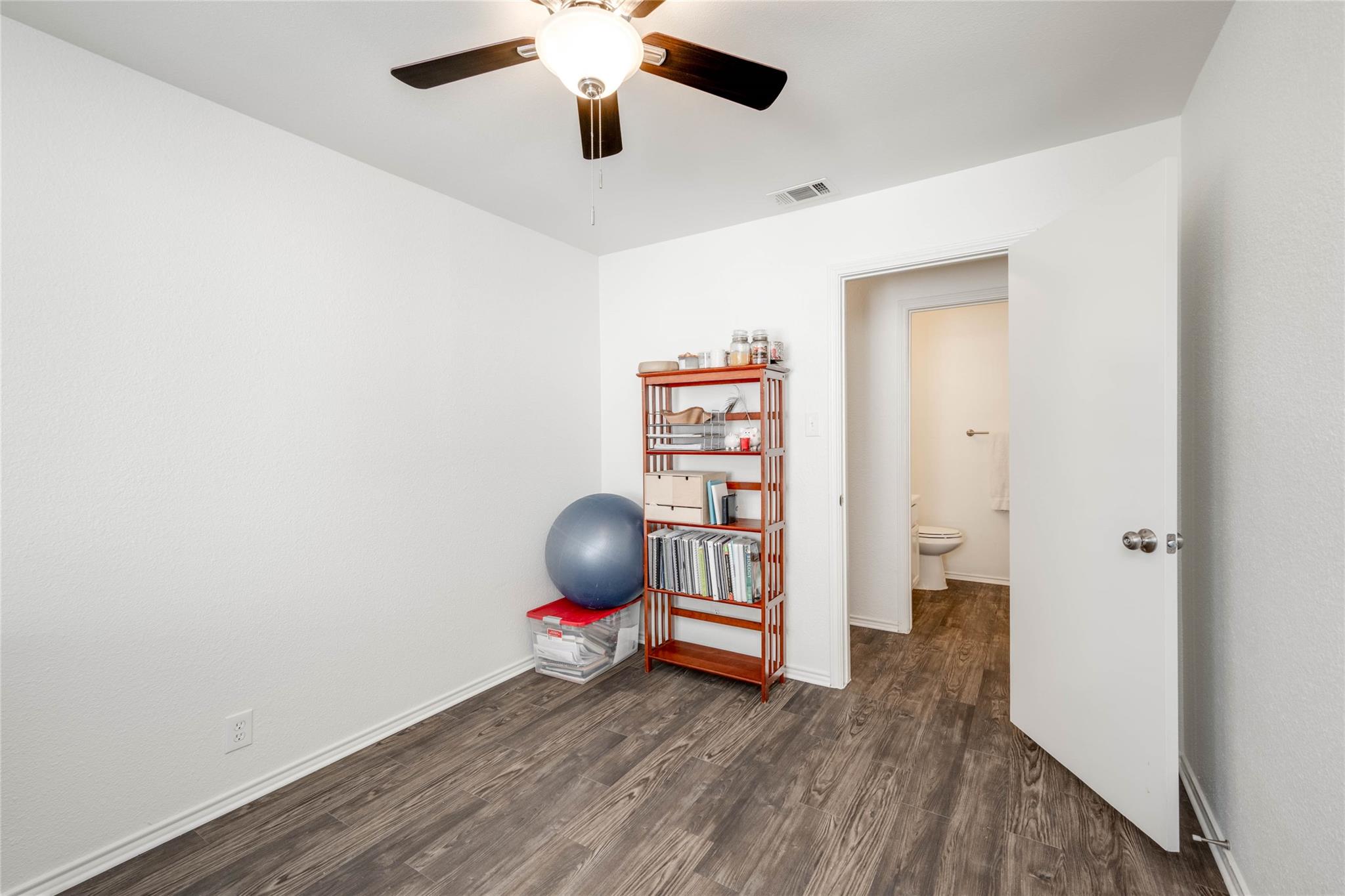 3503 Larchmont CV # A