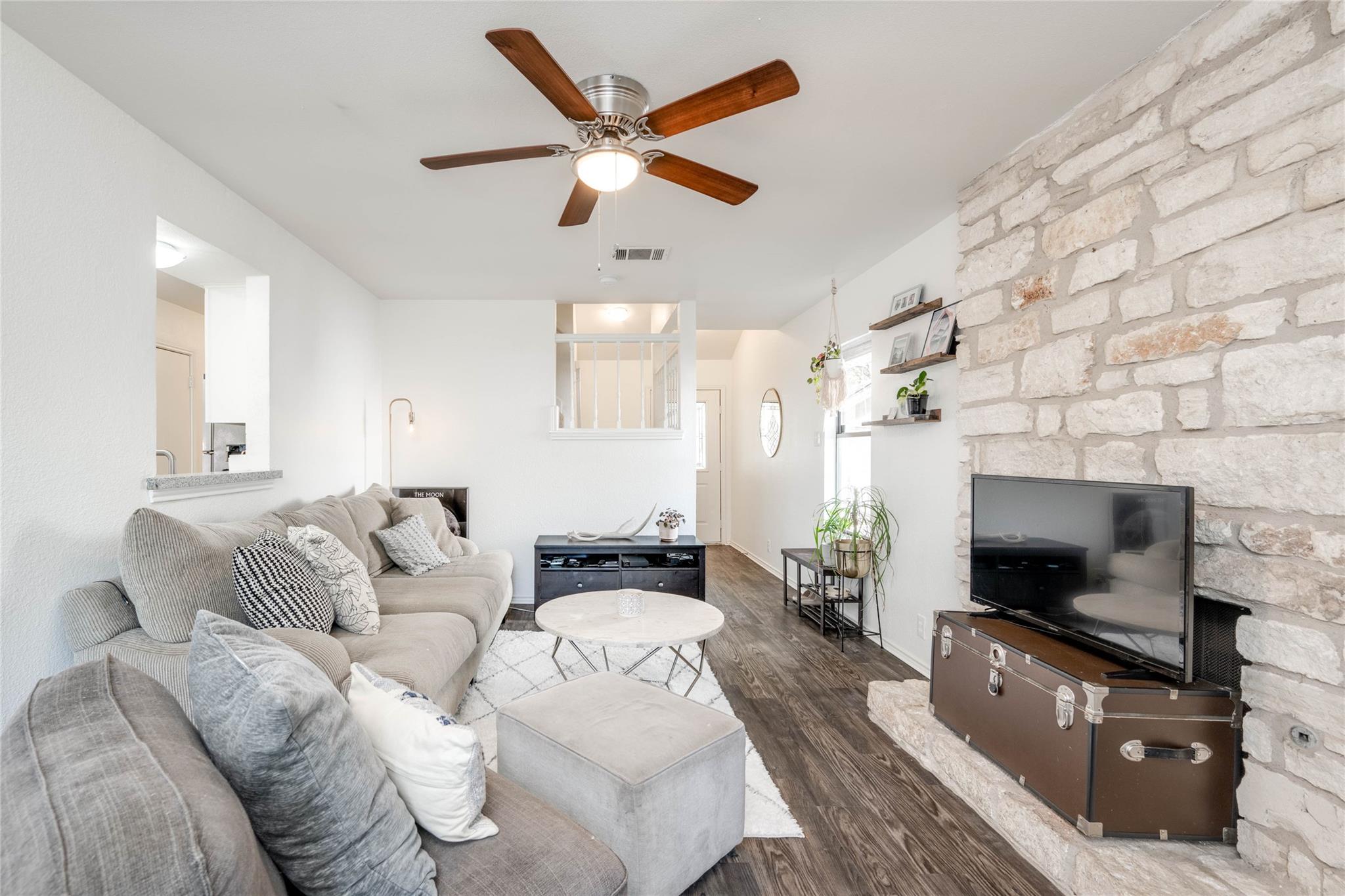 3503 Larchmont CV # A