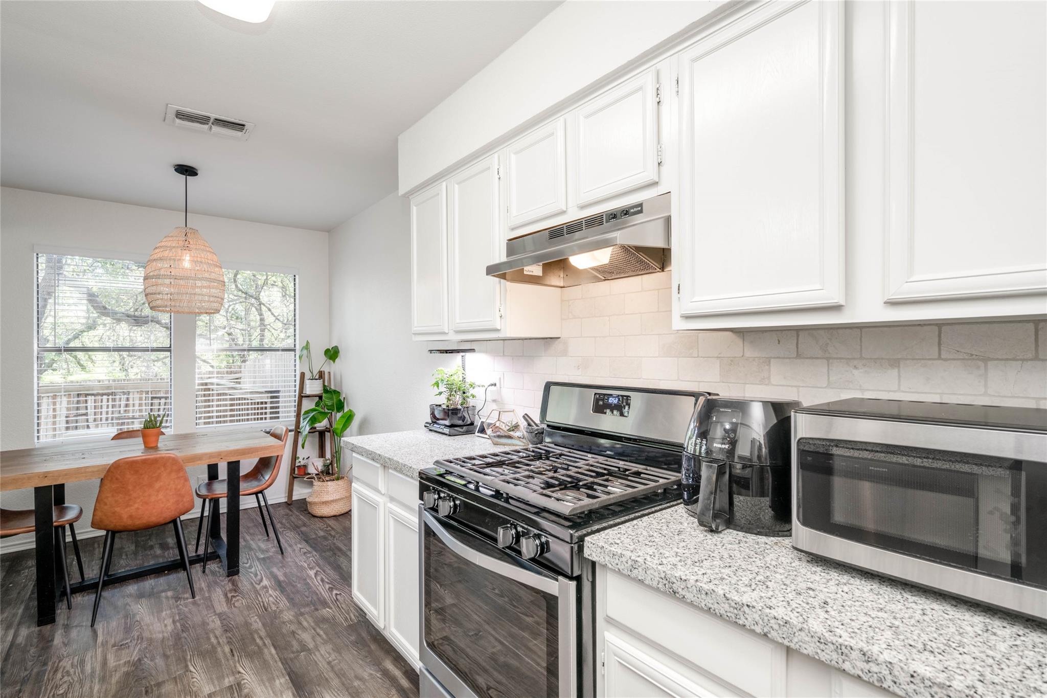 3503 Larchmont CV # A