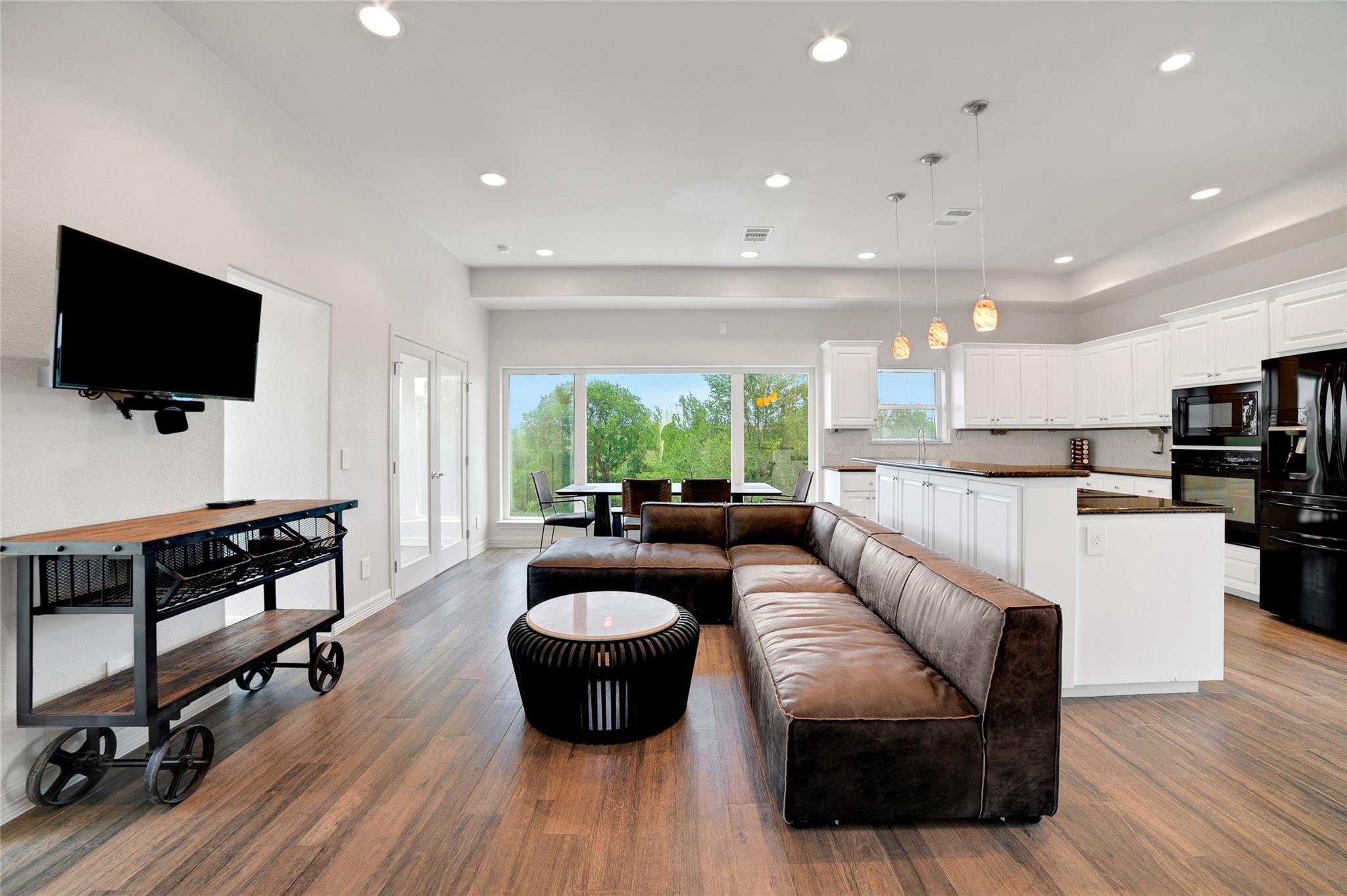 520 Double Eagle Ranch DR