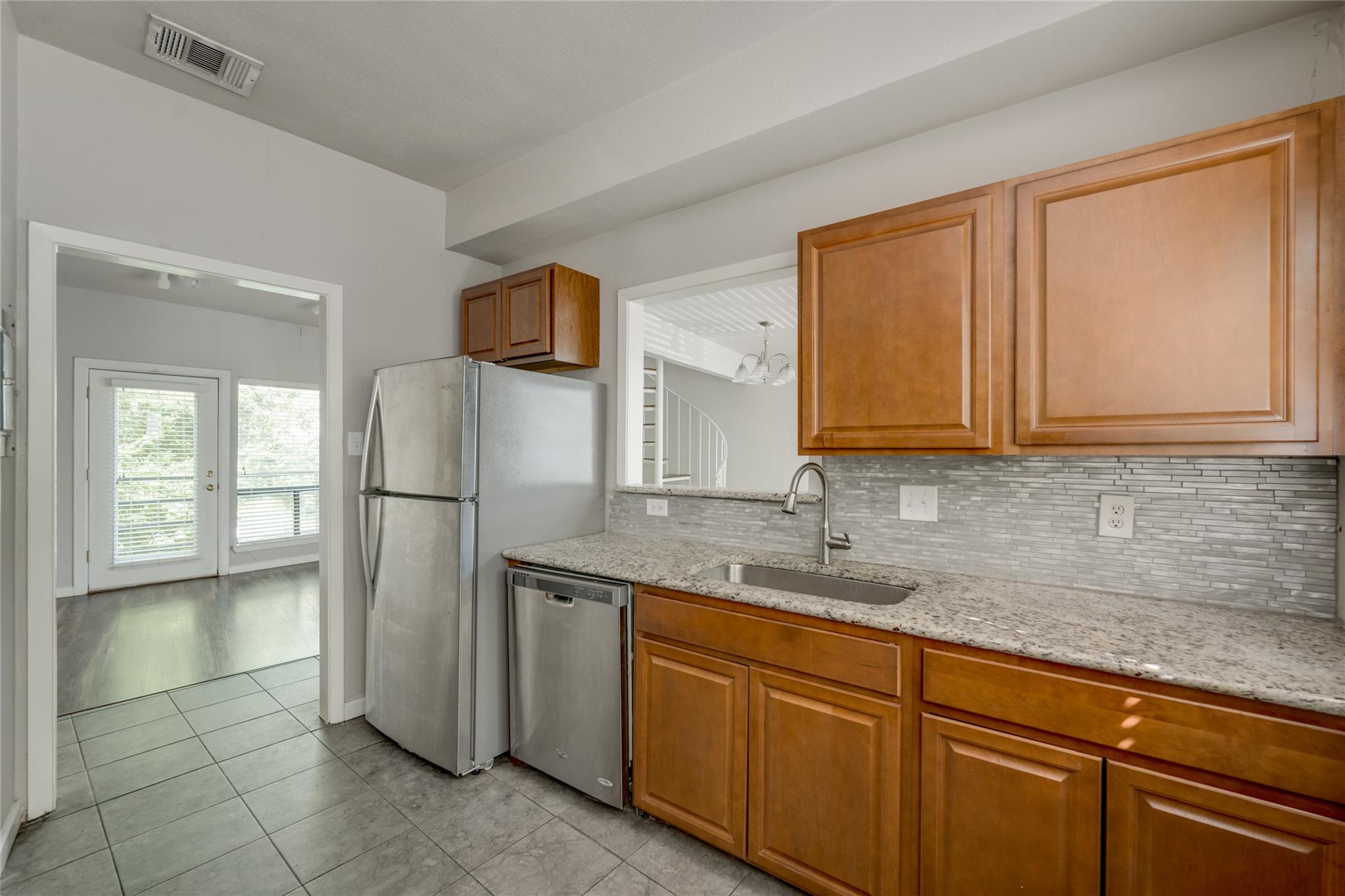 2612 San Pedro ST # 112