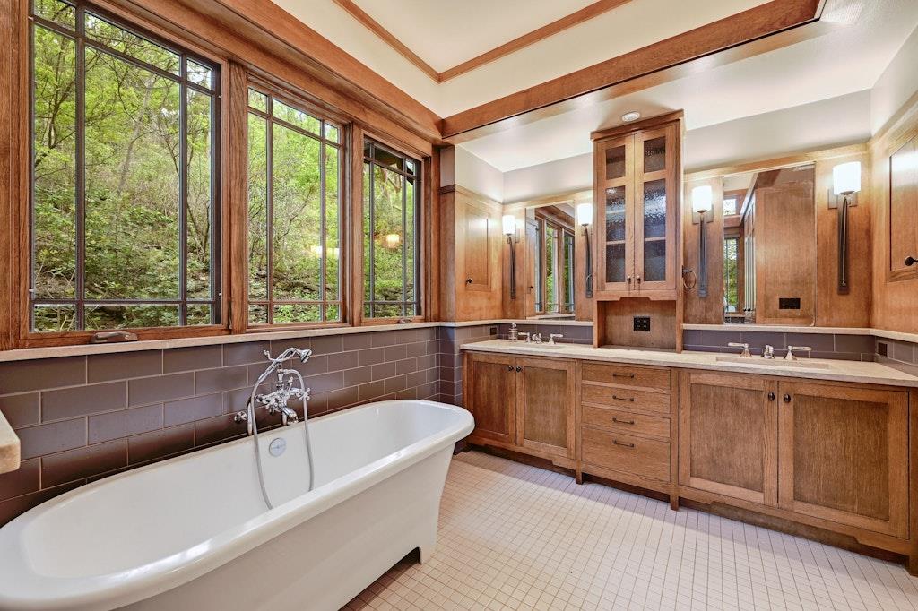 307 Laurel Valley RD