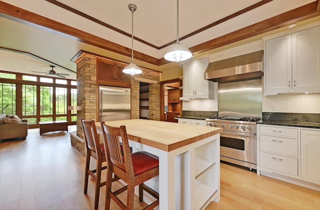 307 Laurel Valley RD