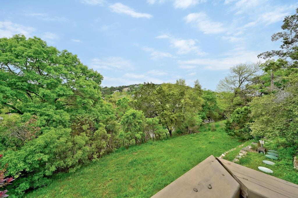 307 Laurel Valley RD