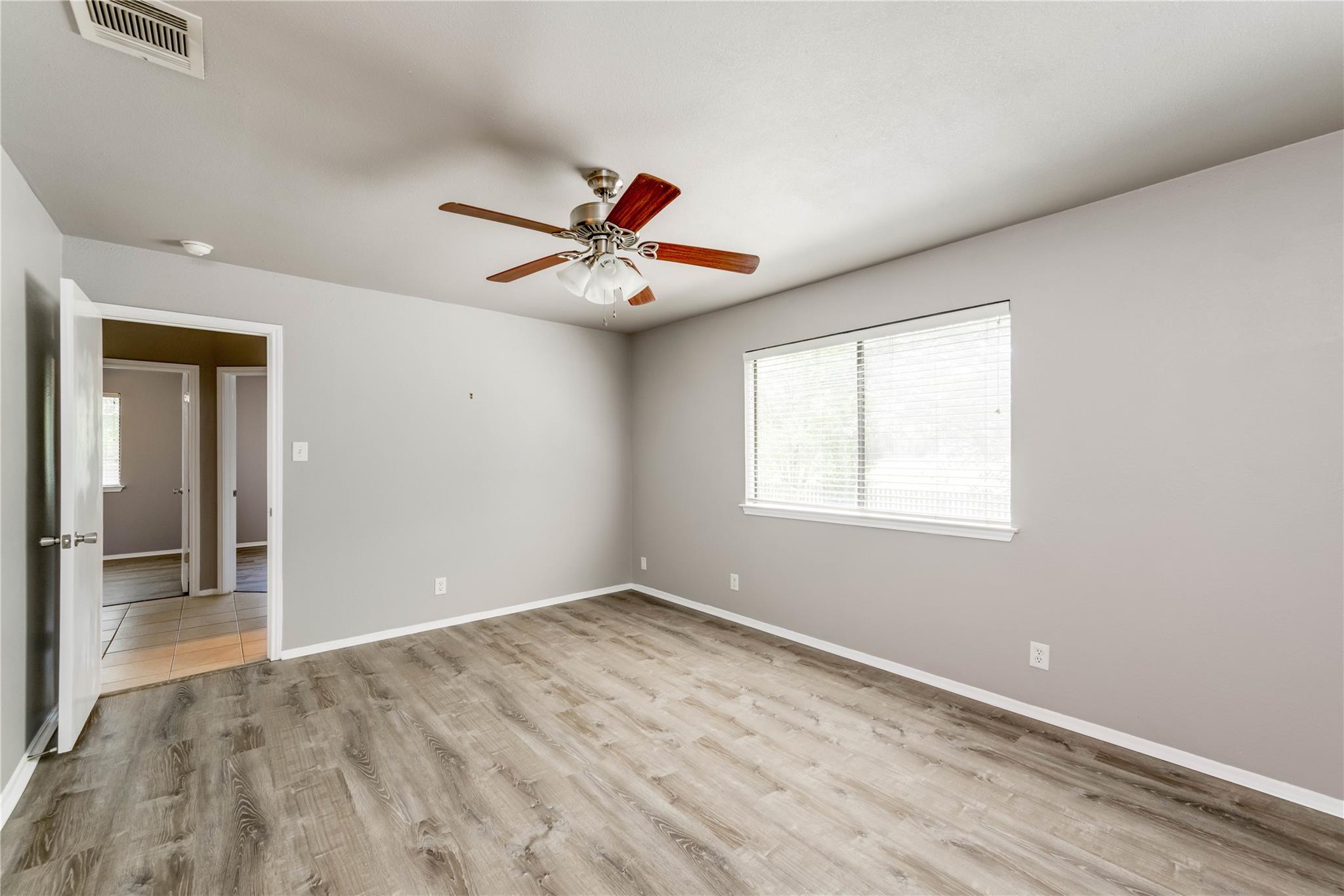 816 Russet Valley DR