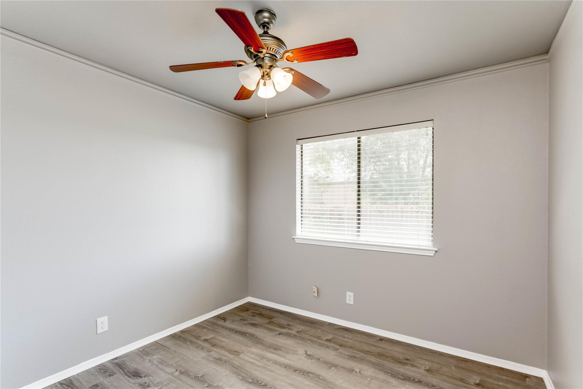 816 Russet Valley DR