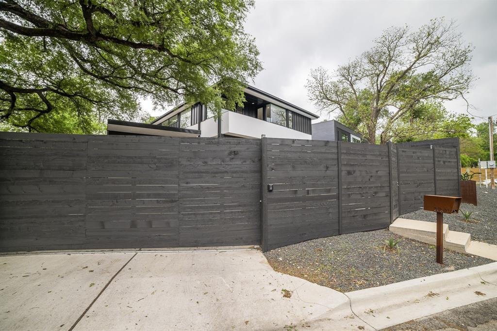 2003 Melridge PL