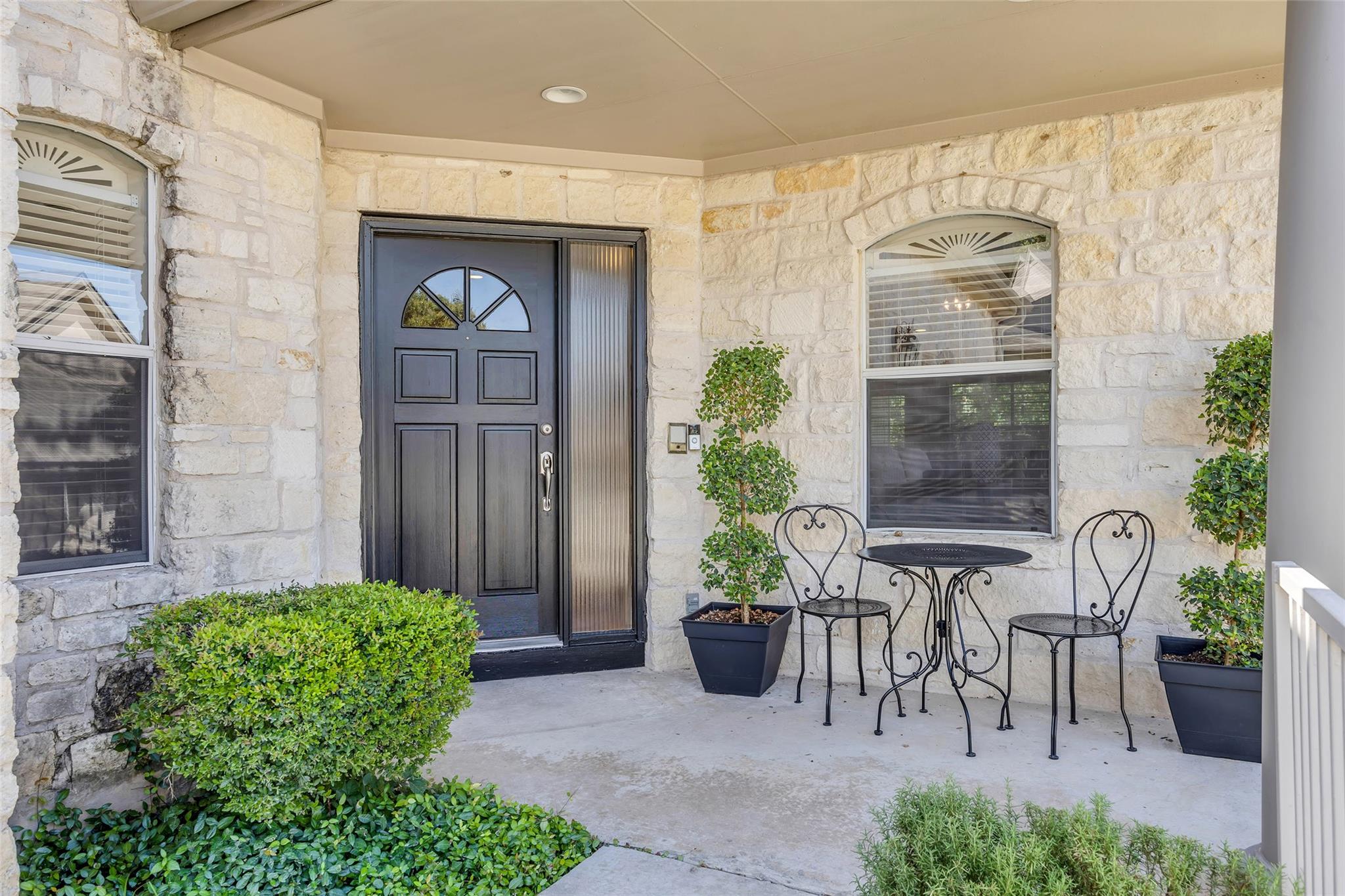 5511 Oakwood CV # B