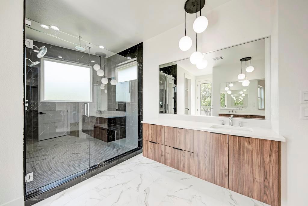 200 Tillery SQ # 1