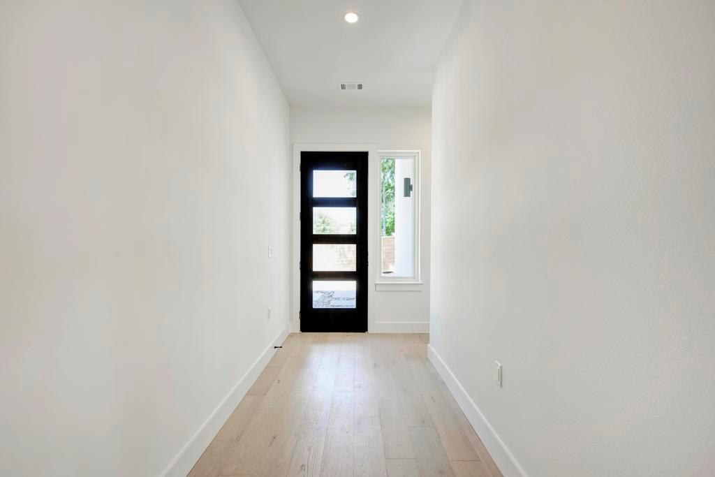 200 Tillery SQ # 1