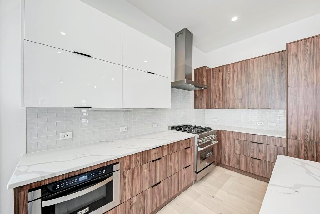 200 Tillery SQ # 1