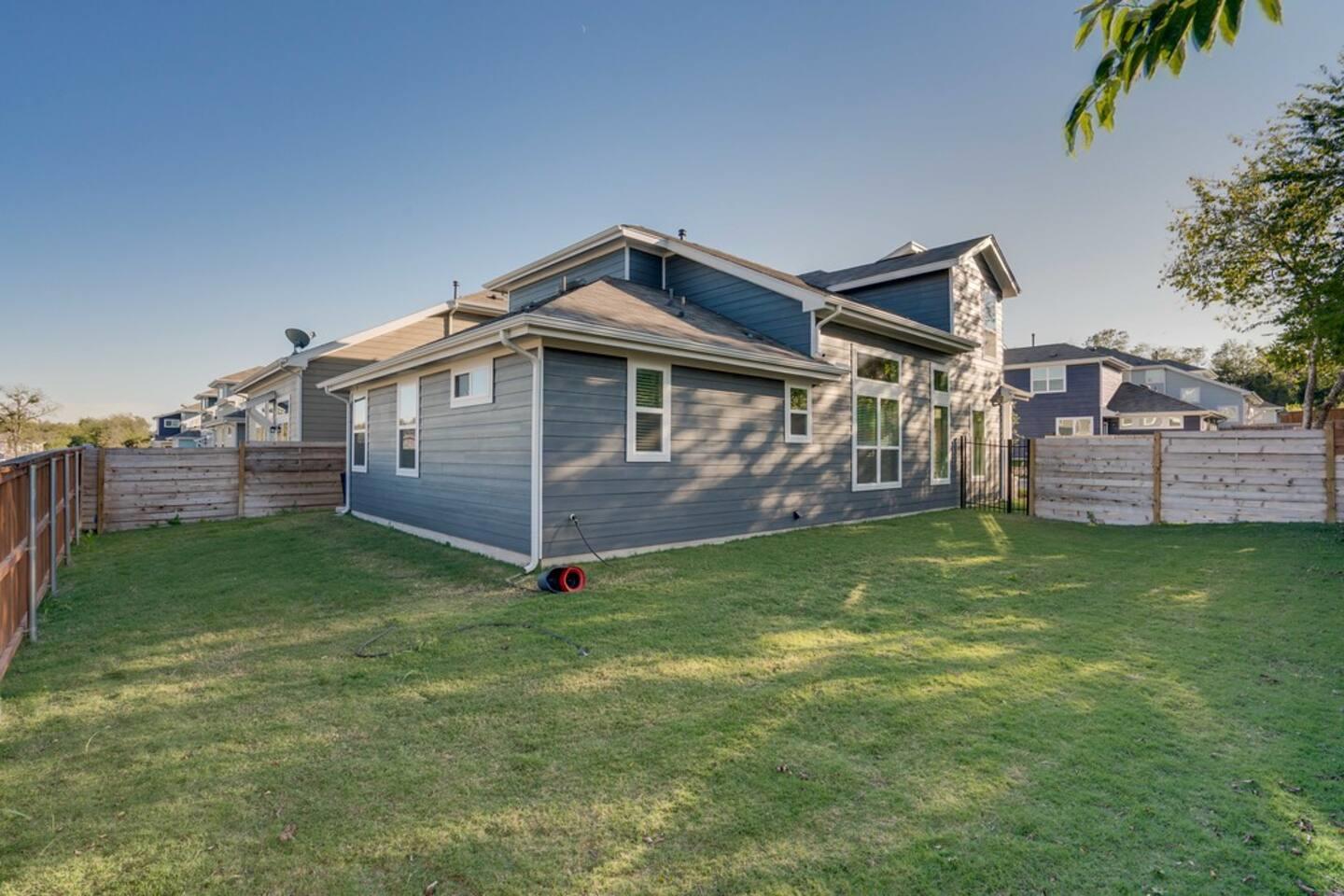 7100 Kane ST