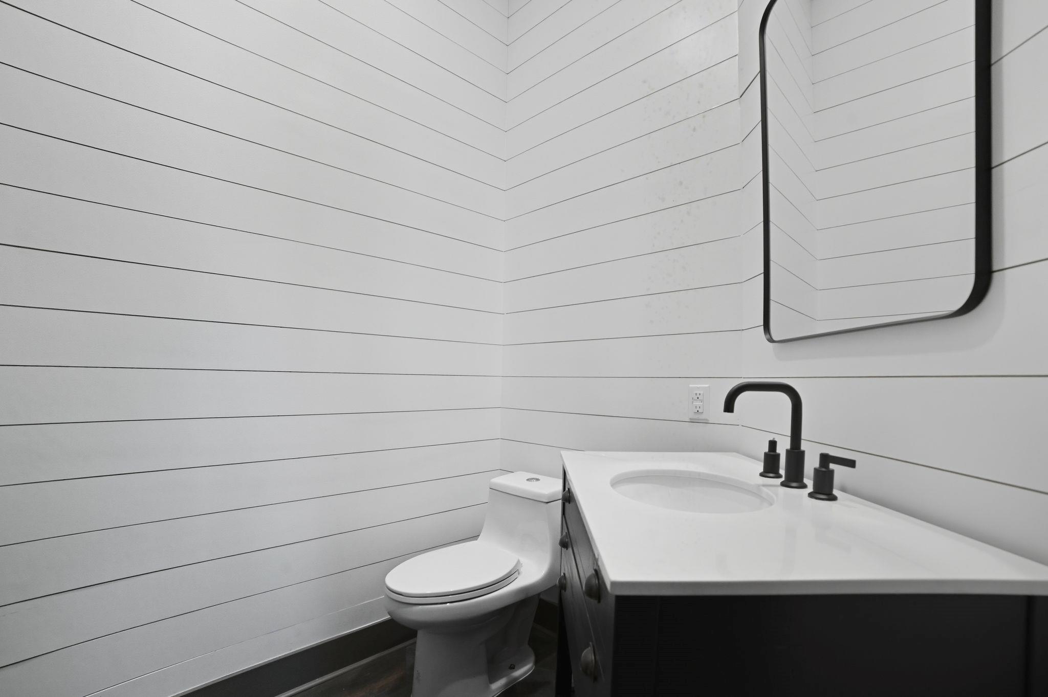 2700 Marina Shores DR