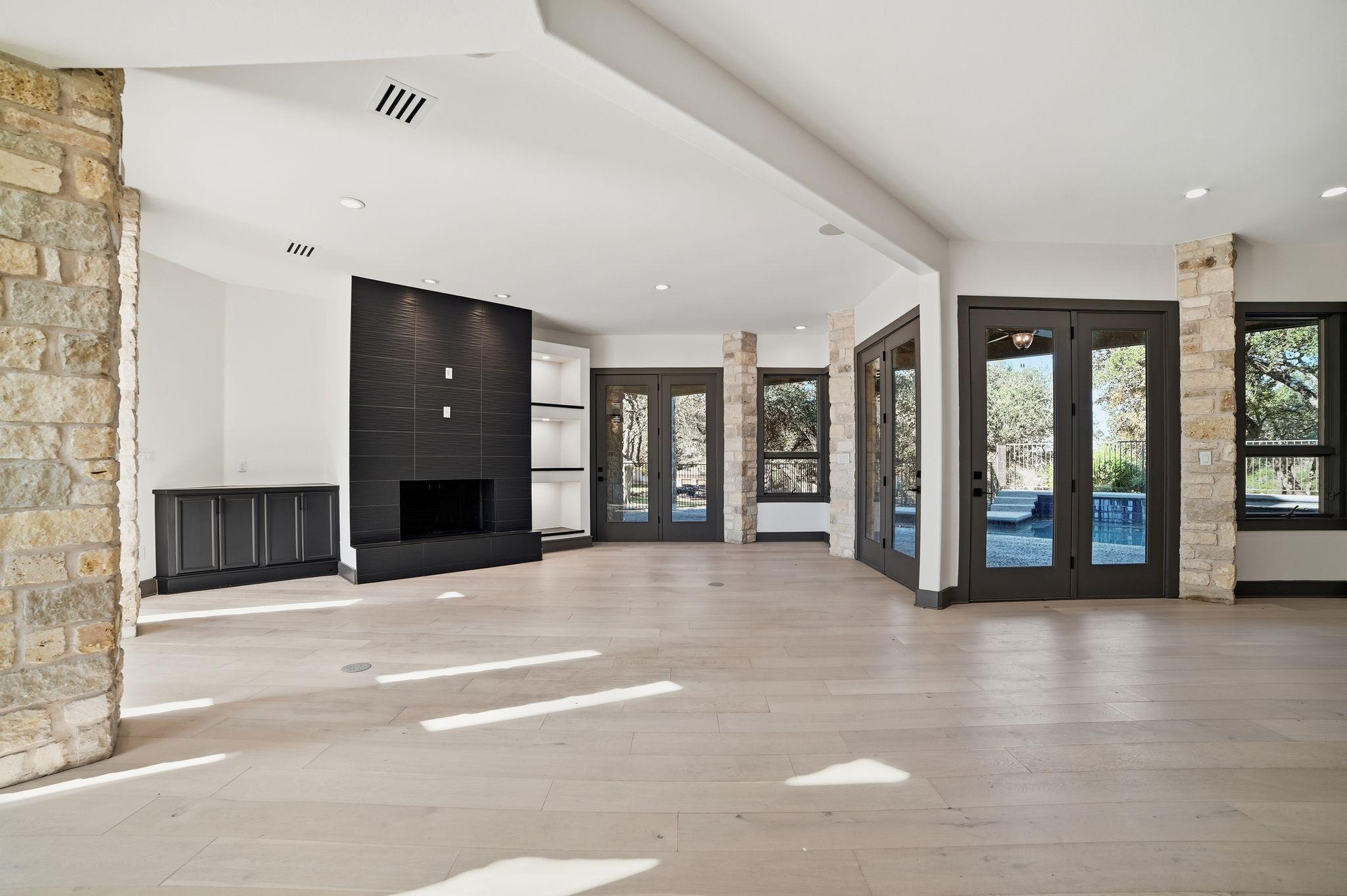 2700 Marina Shores DR