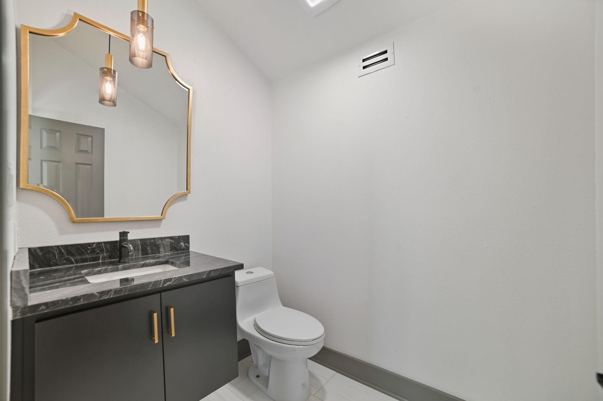 2700 Marina Shores DR