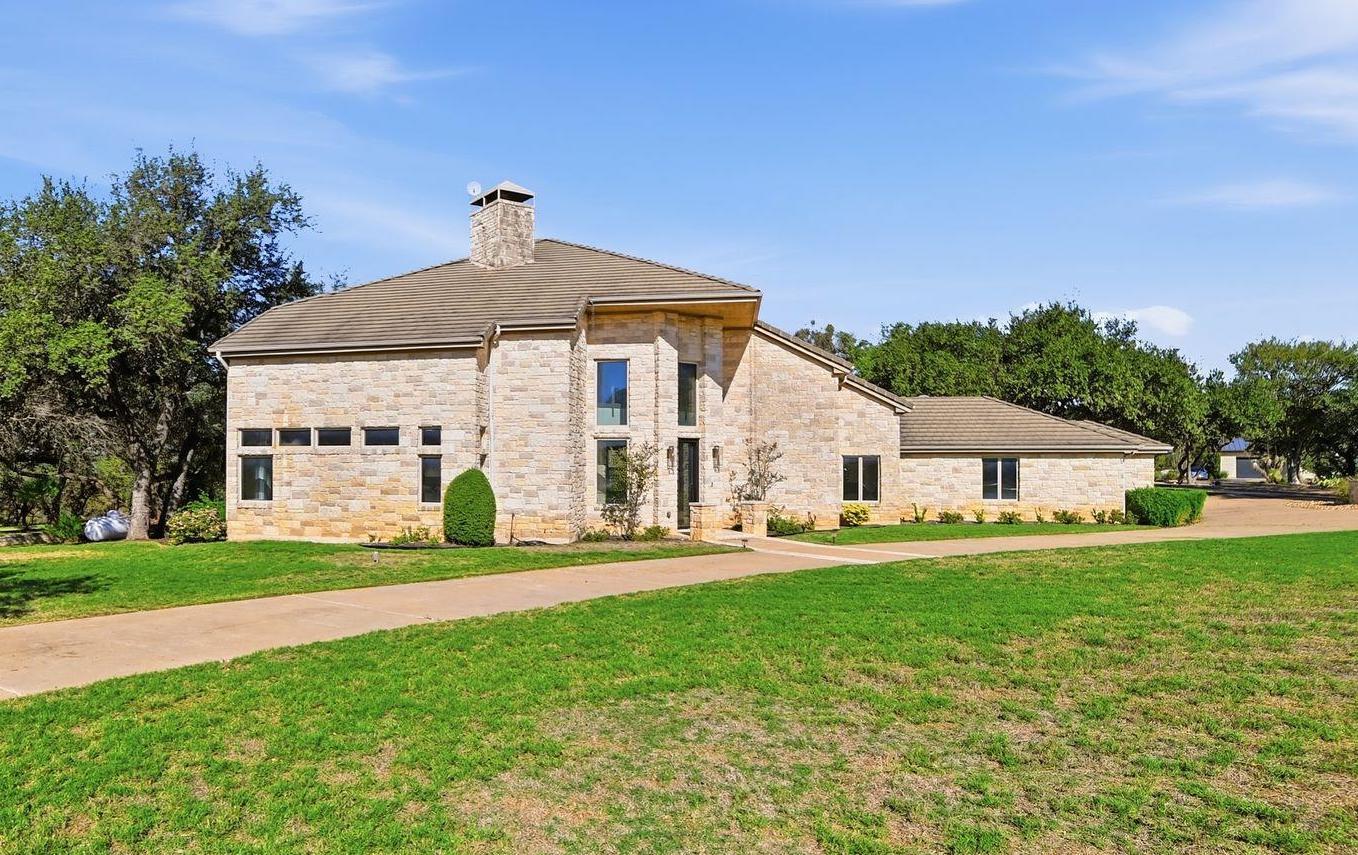 2700 Marina Shores DR