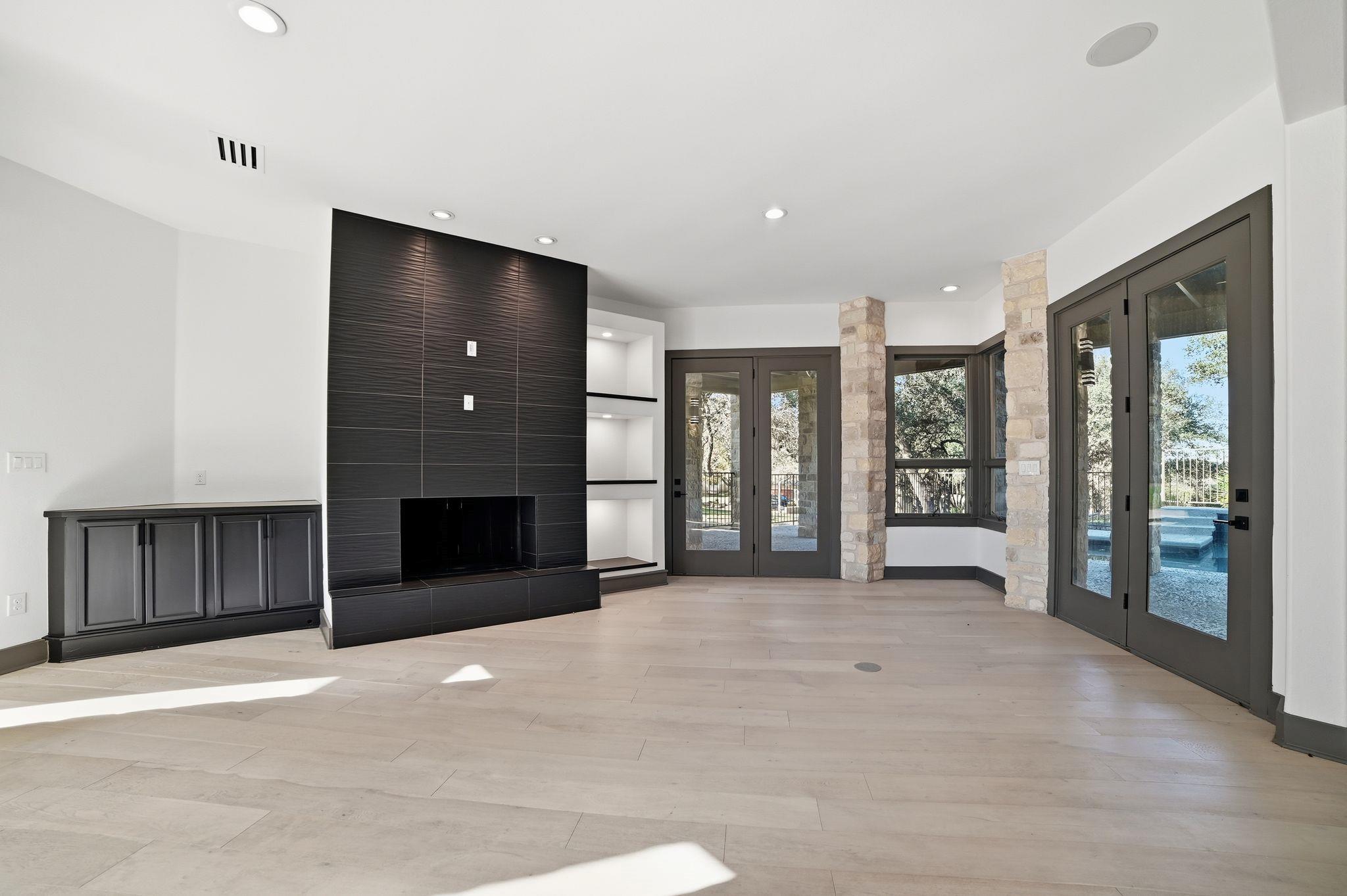 2700 Marina Shores DR