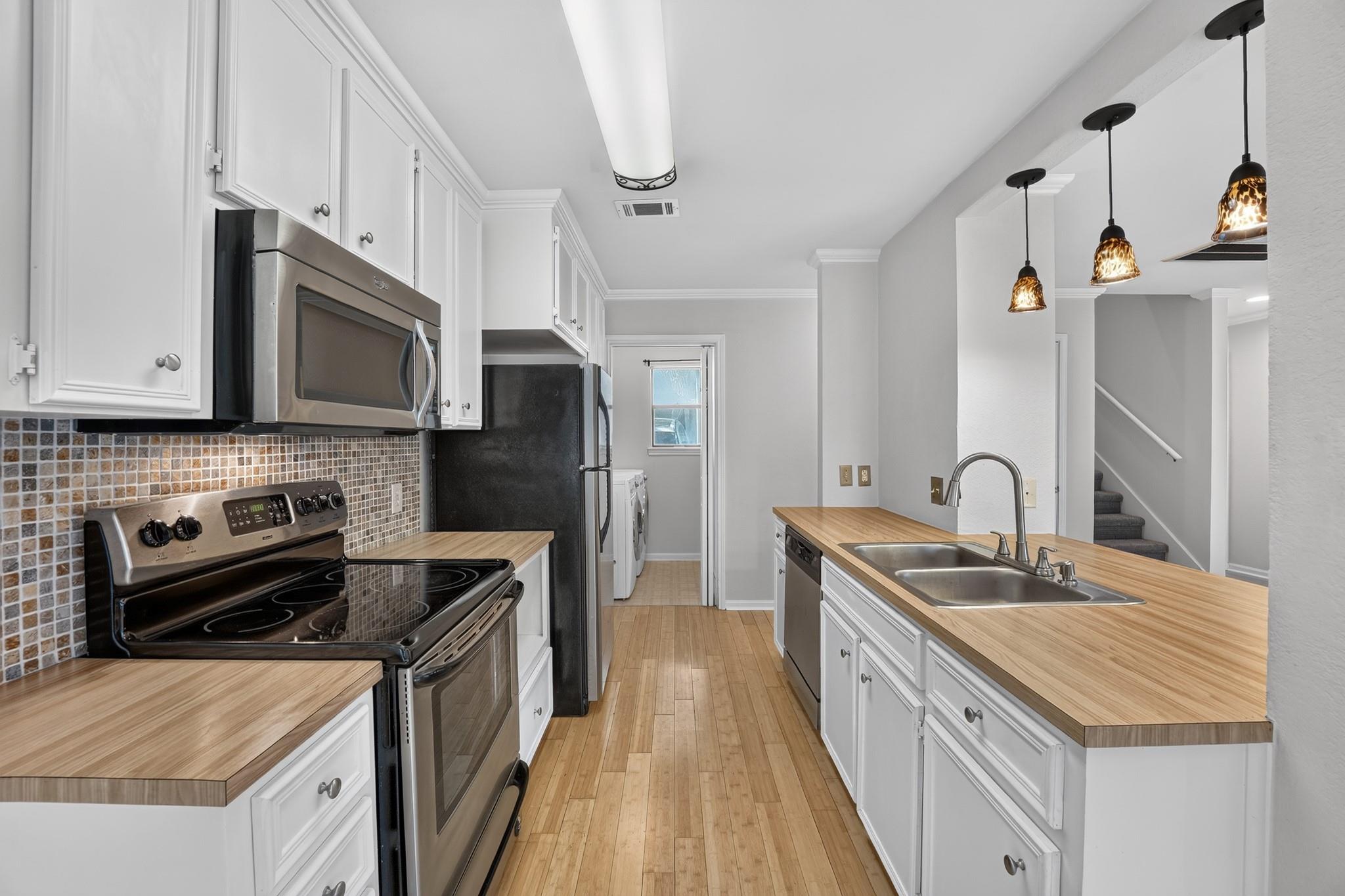 3845 Ranch Road 2222 # 32